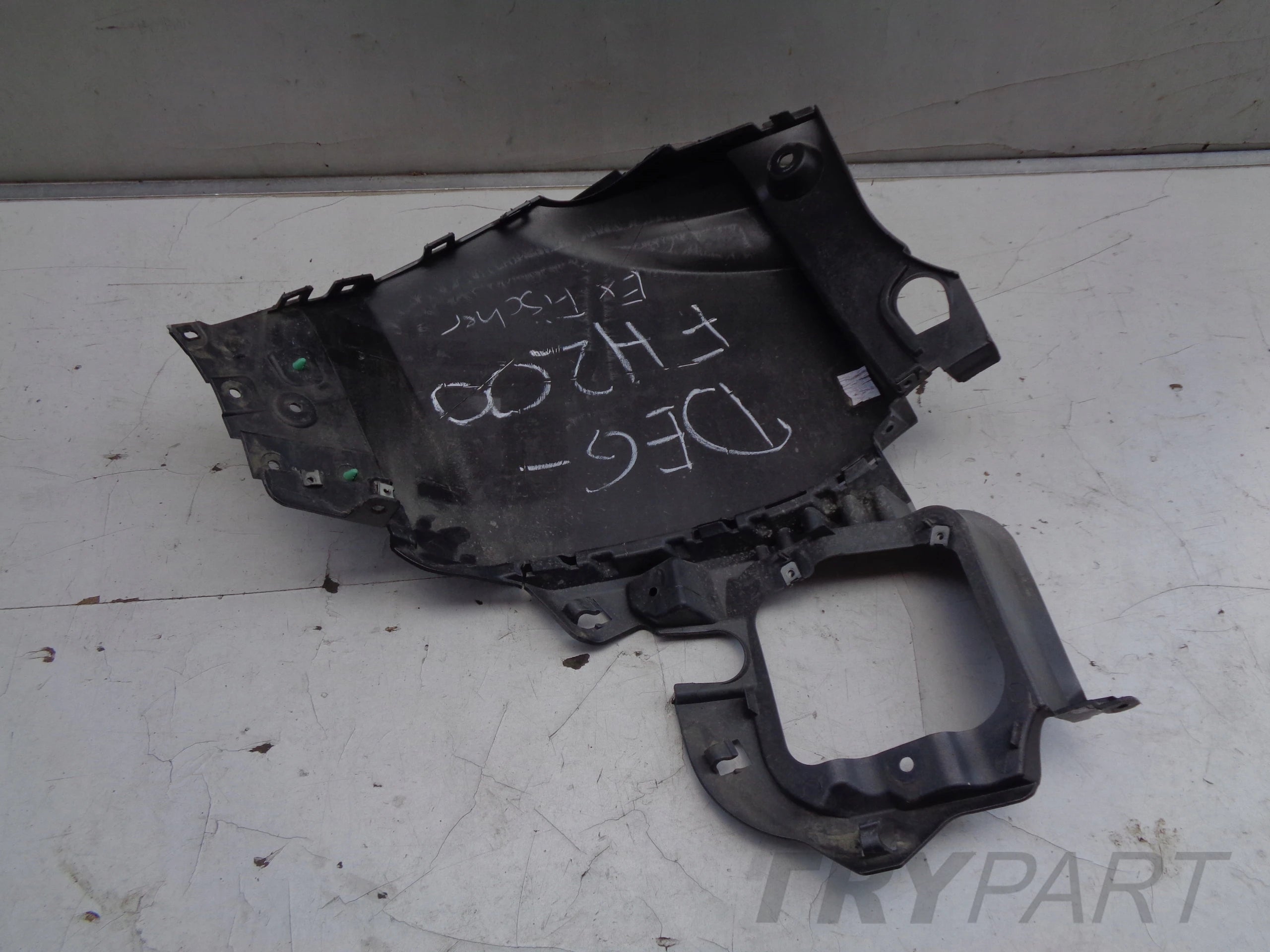 REAR RIGHT BUMPER CORNER JEEP RENEGADE