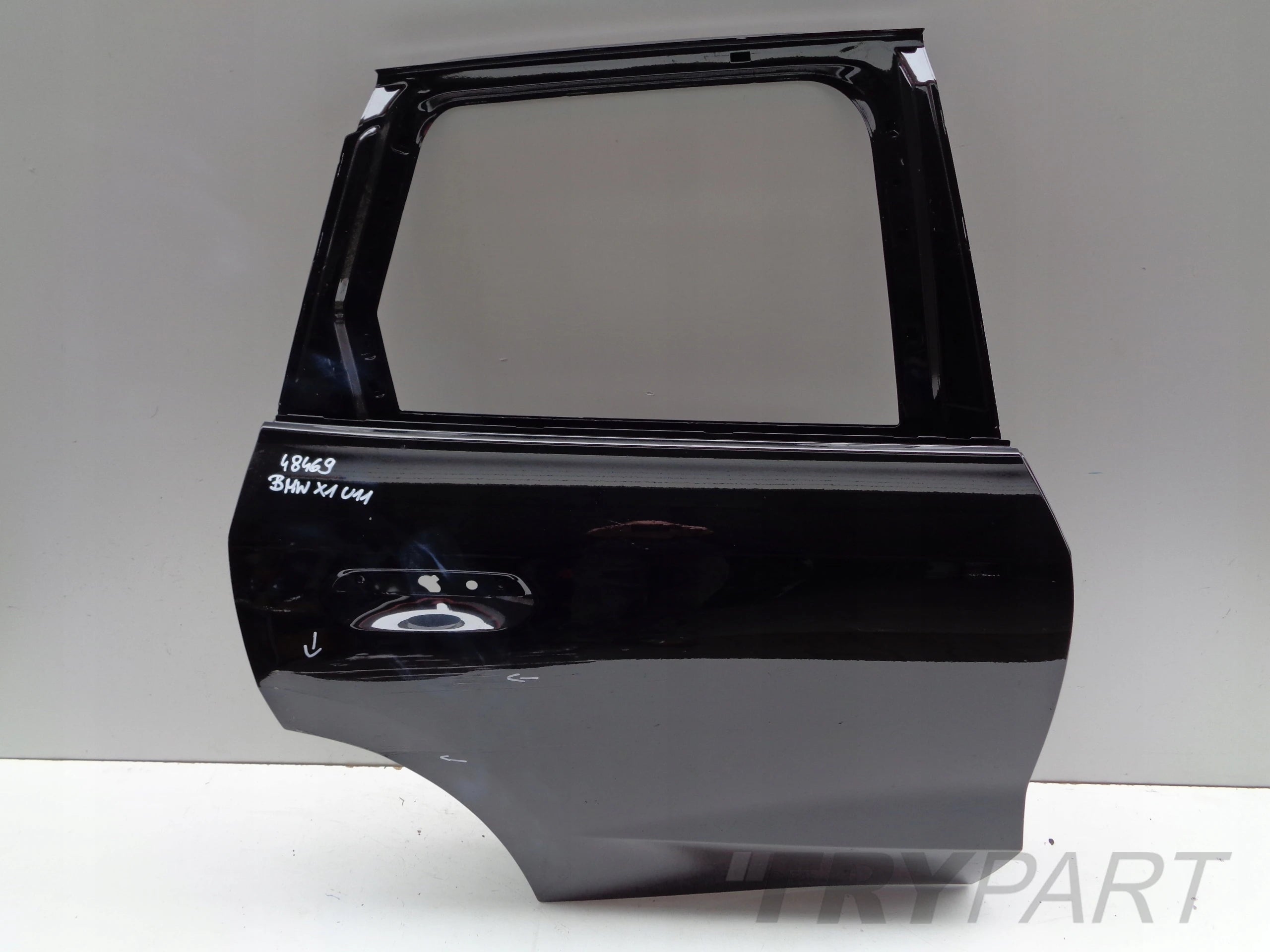 REAR RIGHT DOOR BMW X1 U11 22- NO 48469