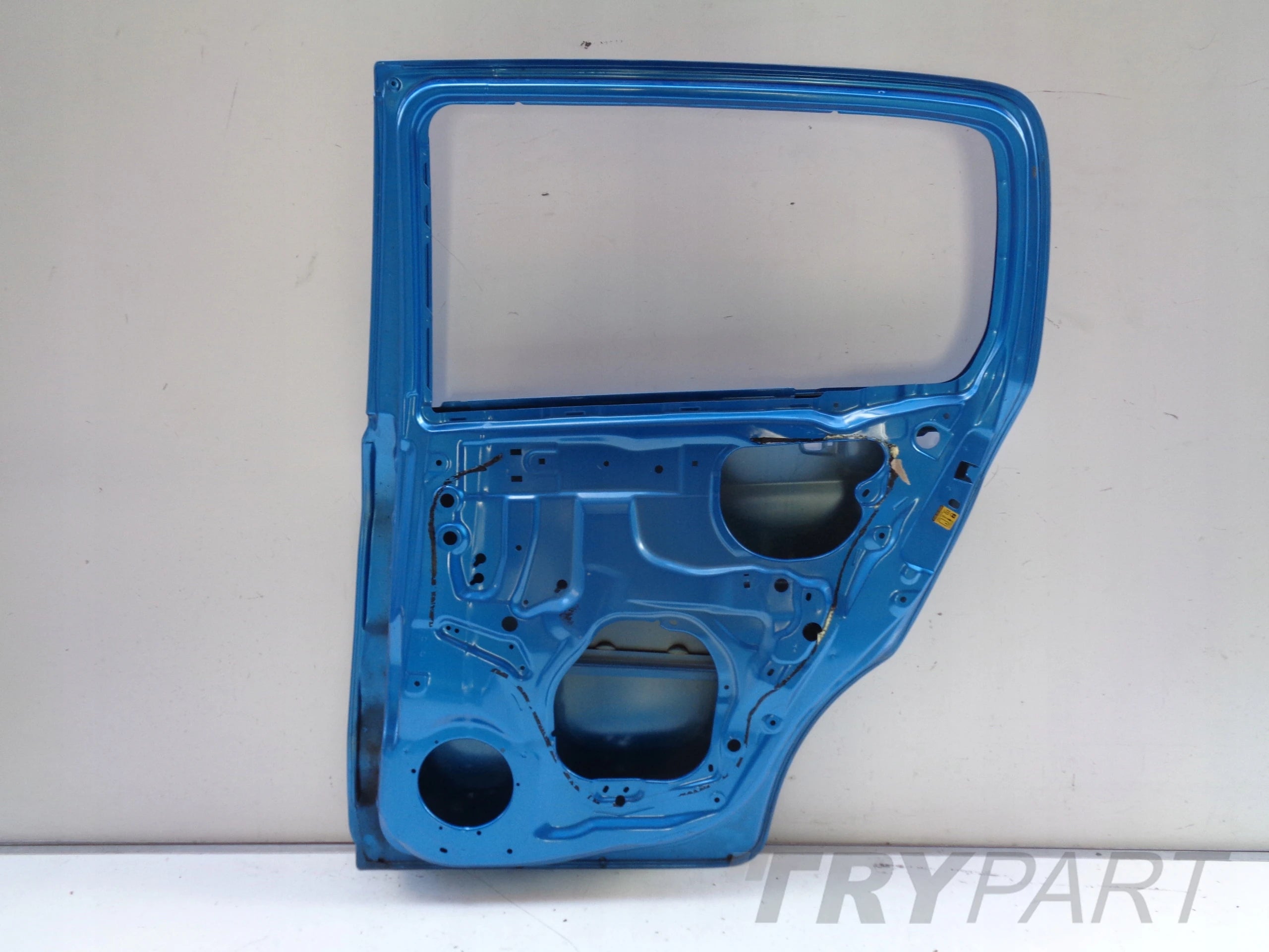 REAR RIGHT DOOR SUZUKI CELERIO 15- NO. 37643