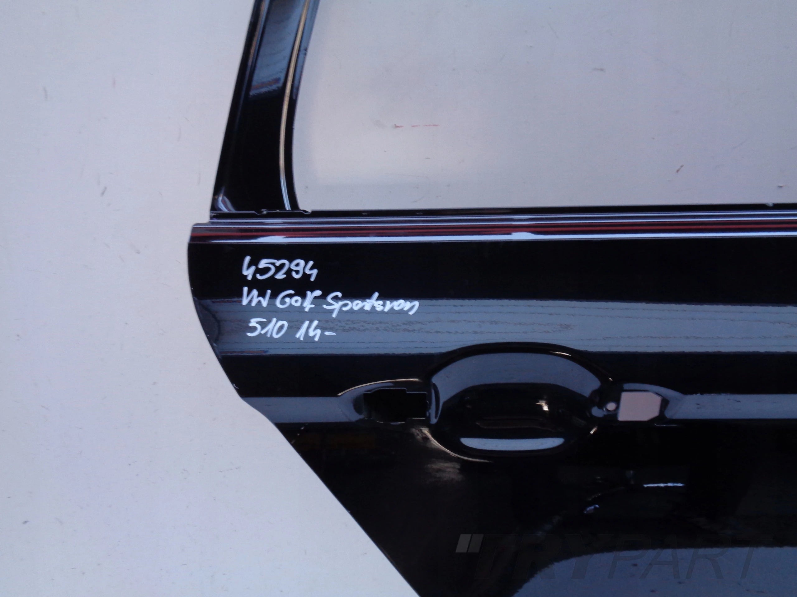 REAR RIGHT DOOR VW GOLF SPORTSVAN 510 14- NR 45294