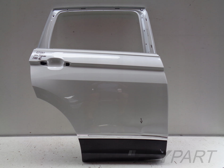 REAR RIGHT DOOR VW TIGUAN 5NA 16- NR 42220