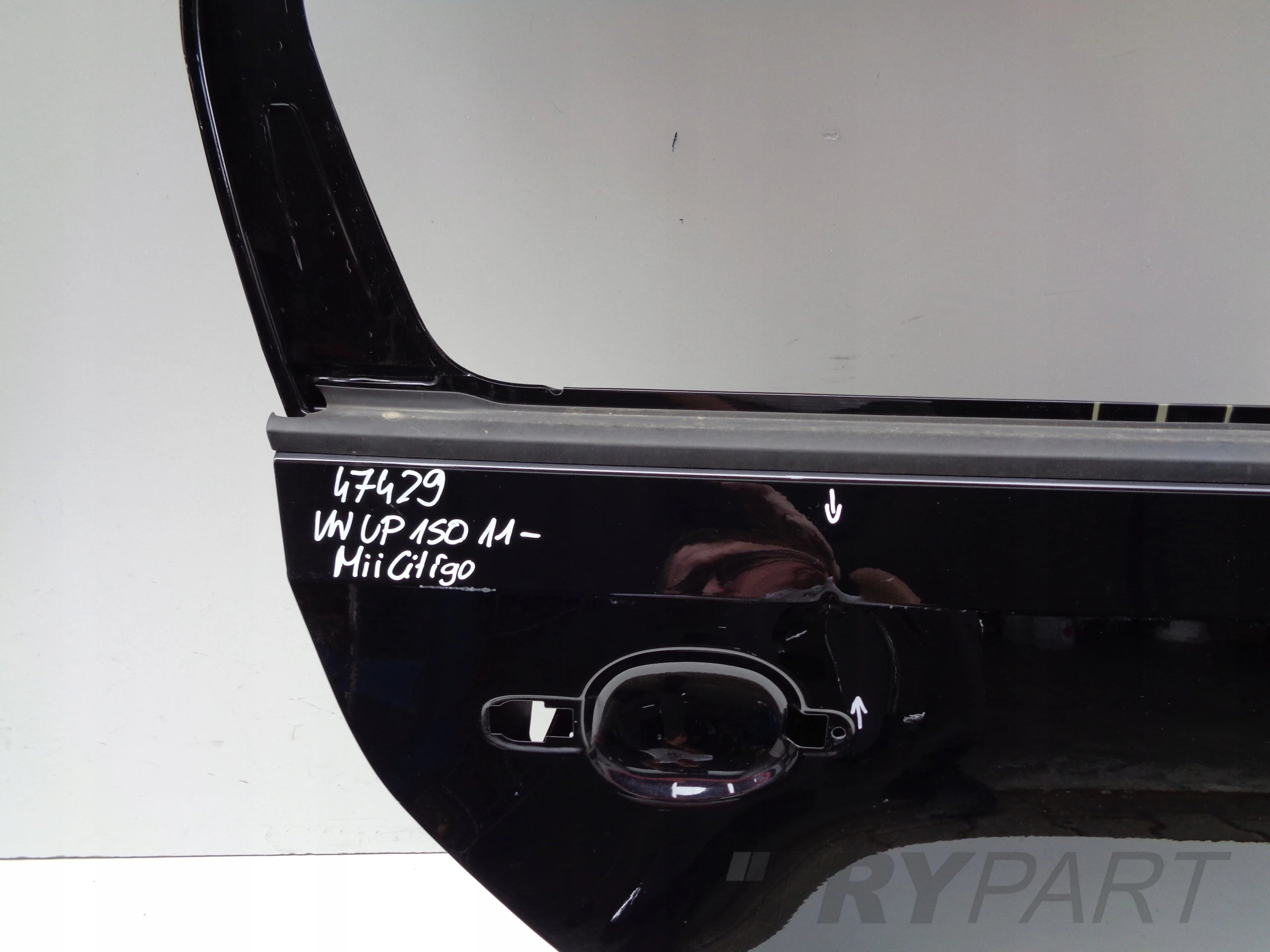 REAR RIGHT DOOR VW UP 1S 1S0 11- SEAT MII SKODA CITIGO NO. 47429
