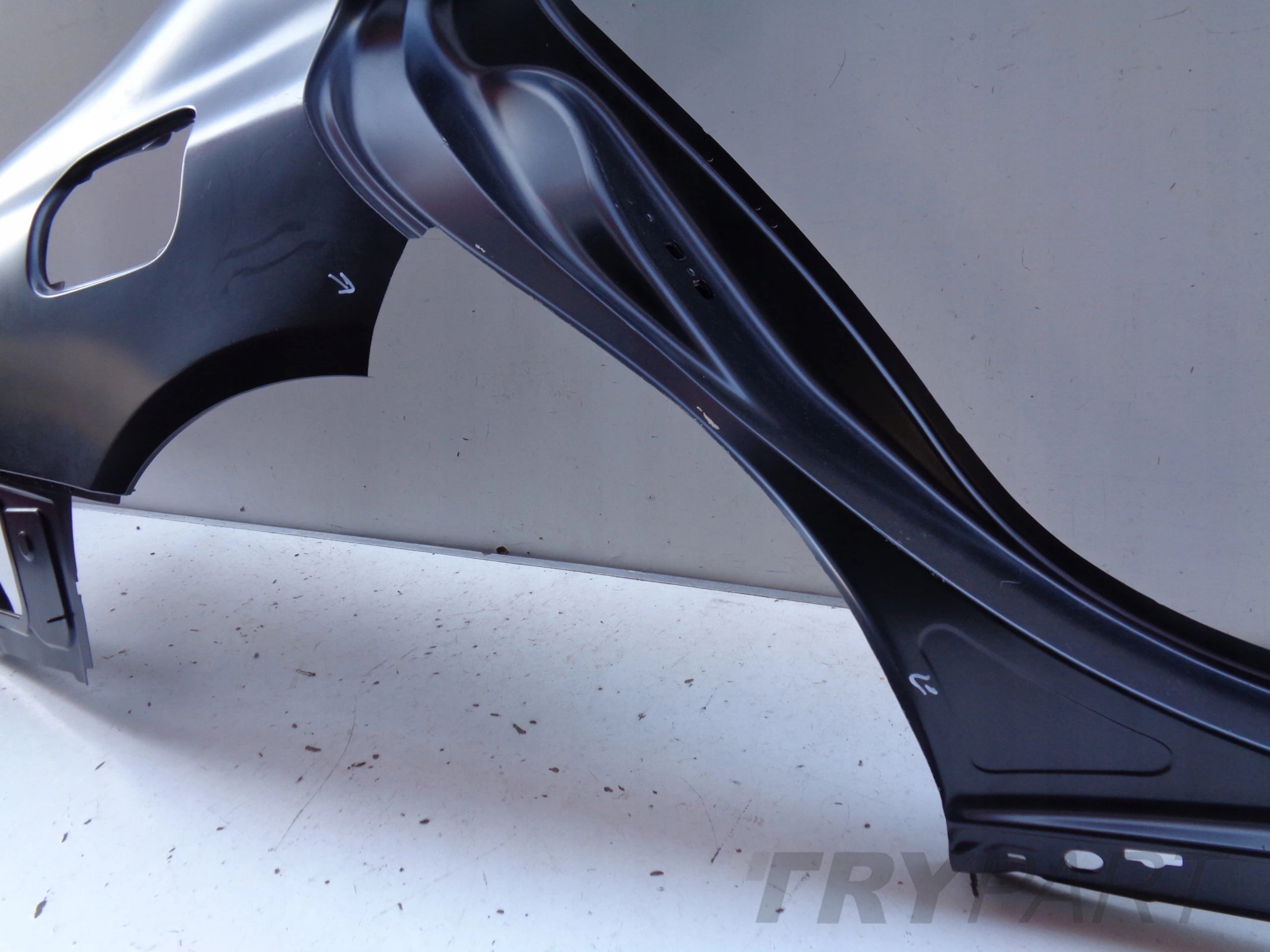REAR RIGHT FENDER MERCEDES S-CLASS W222 13- NO. 45927