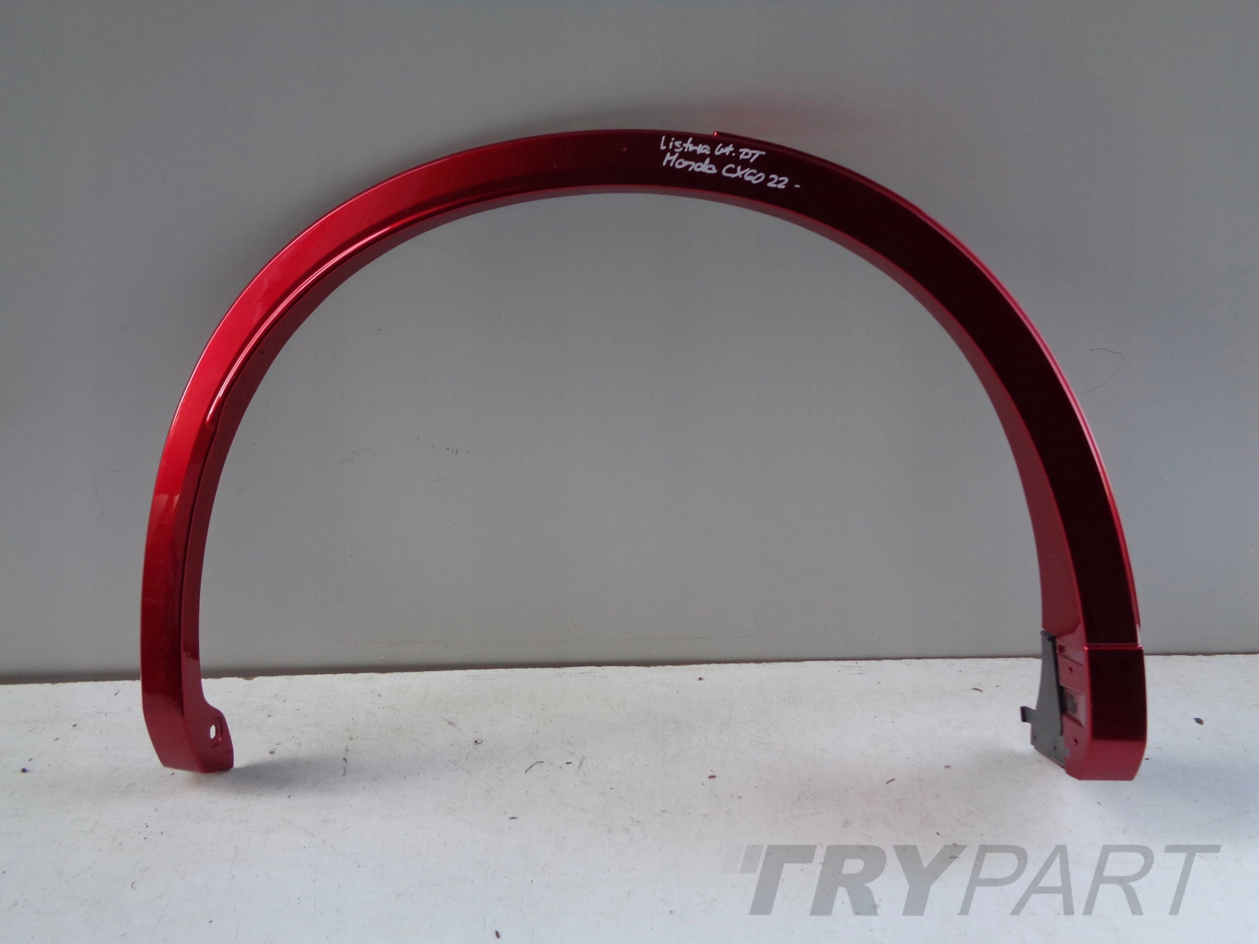 REAR RIGHT FENDER MOLDING MAZDA CX60 22-
