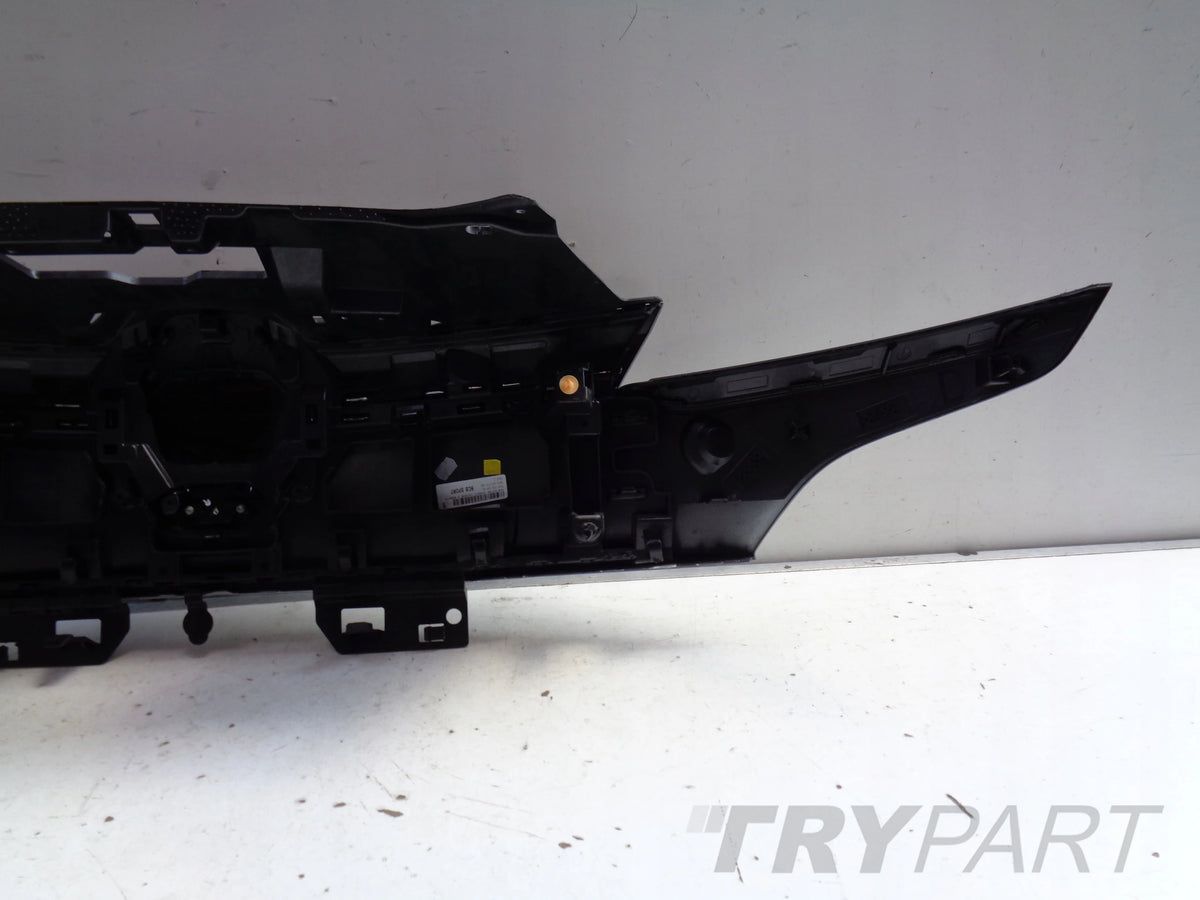 RENAULT MEGANE V E-TECH 23- Grille Cover for Camera