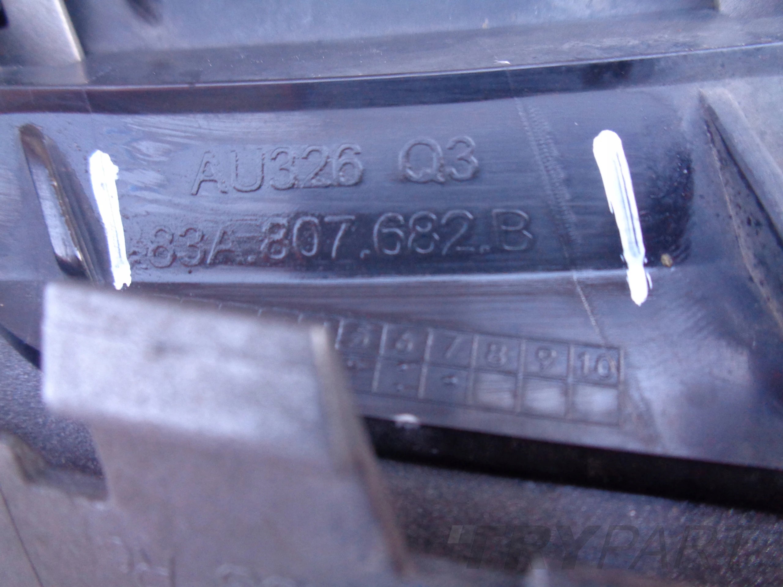 RIGHT BUMPER GRILLE AUDI Q3 83A II 18-