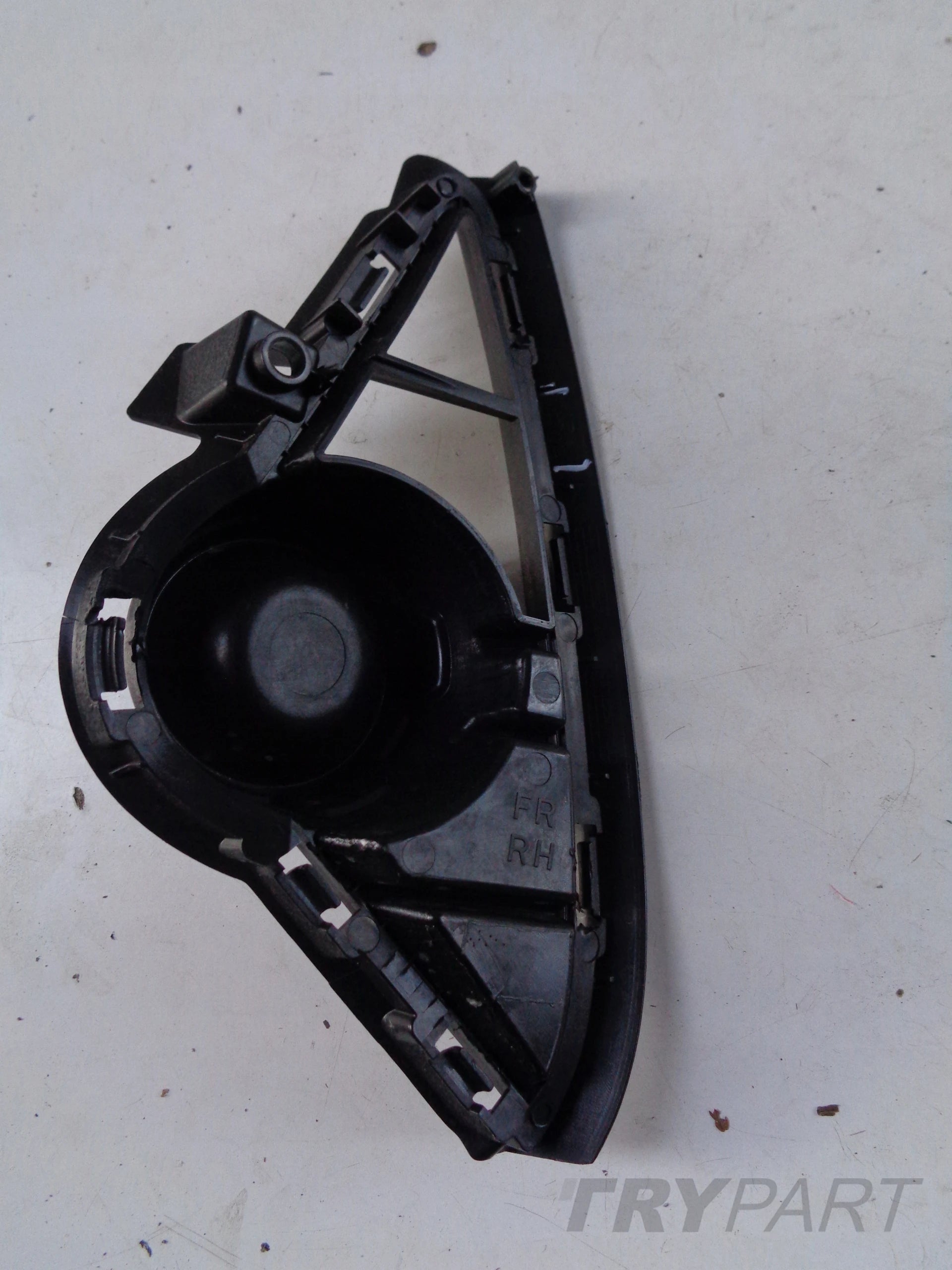 RIGHT BUMPER GRILLE HYUNDAI I10 III 19-
