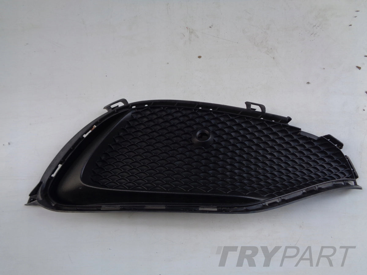 RIGHT BUMPER GRILLE MERCEDES A-CLASS W176 15- LIFT AMG