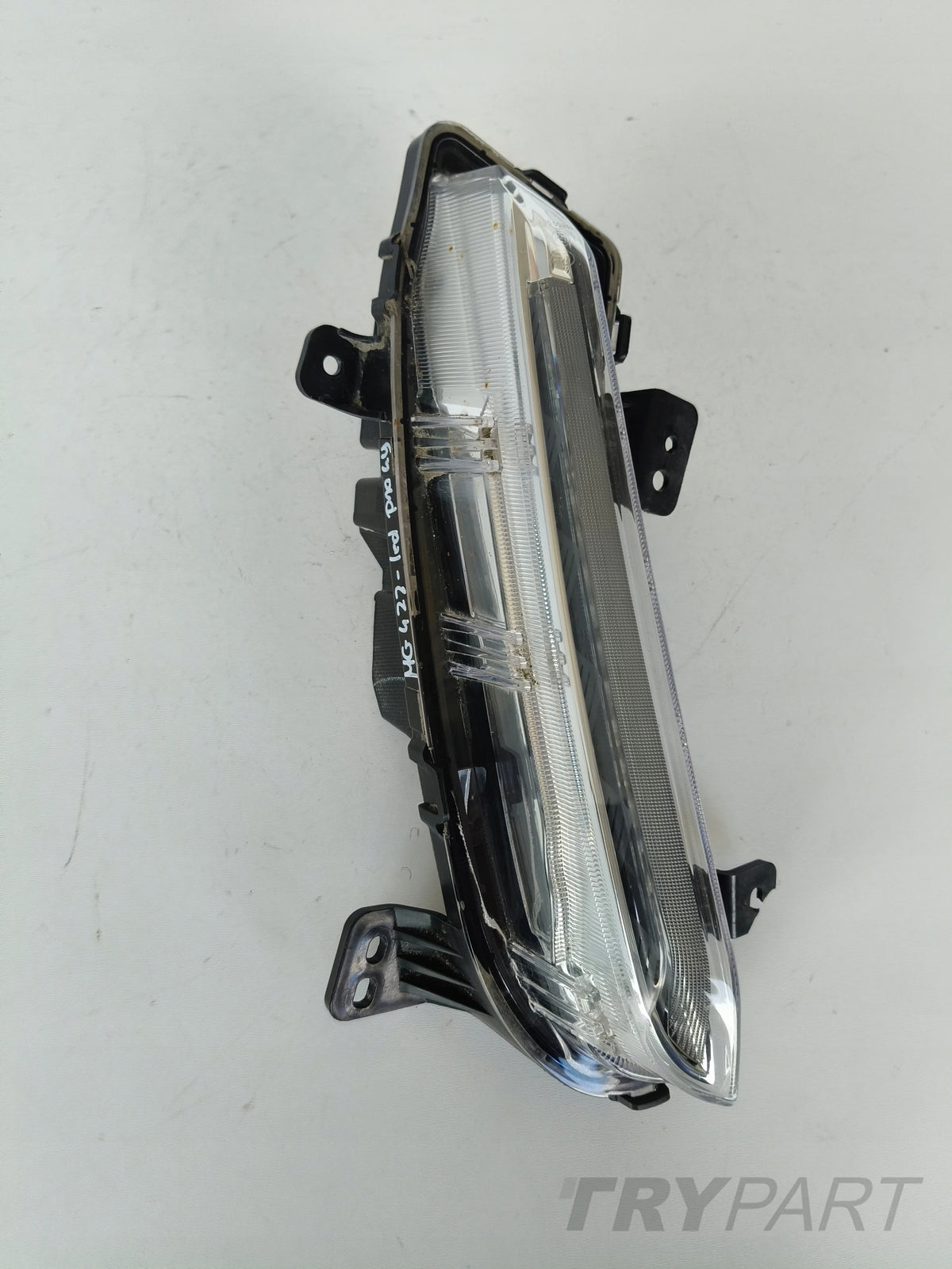 RIGHT FOG LIGHT MG4 MG4 22- LED DRL