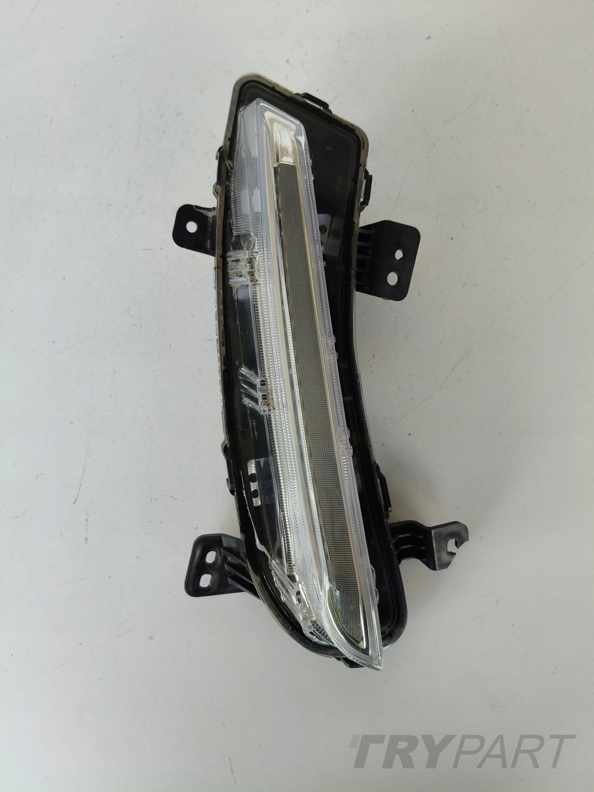 RIGHT FOG LIGHT MG4 MG4 22- LED DRL