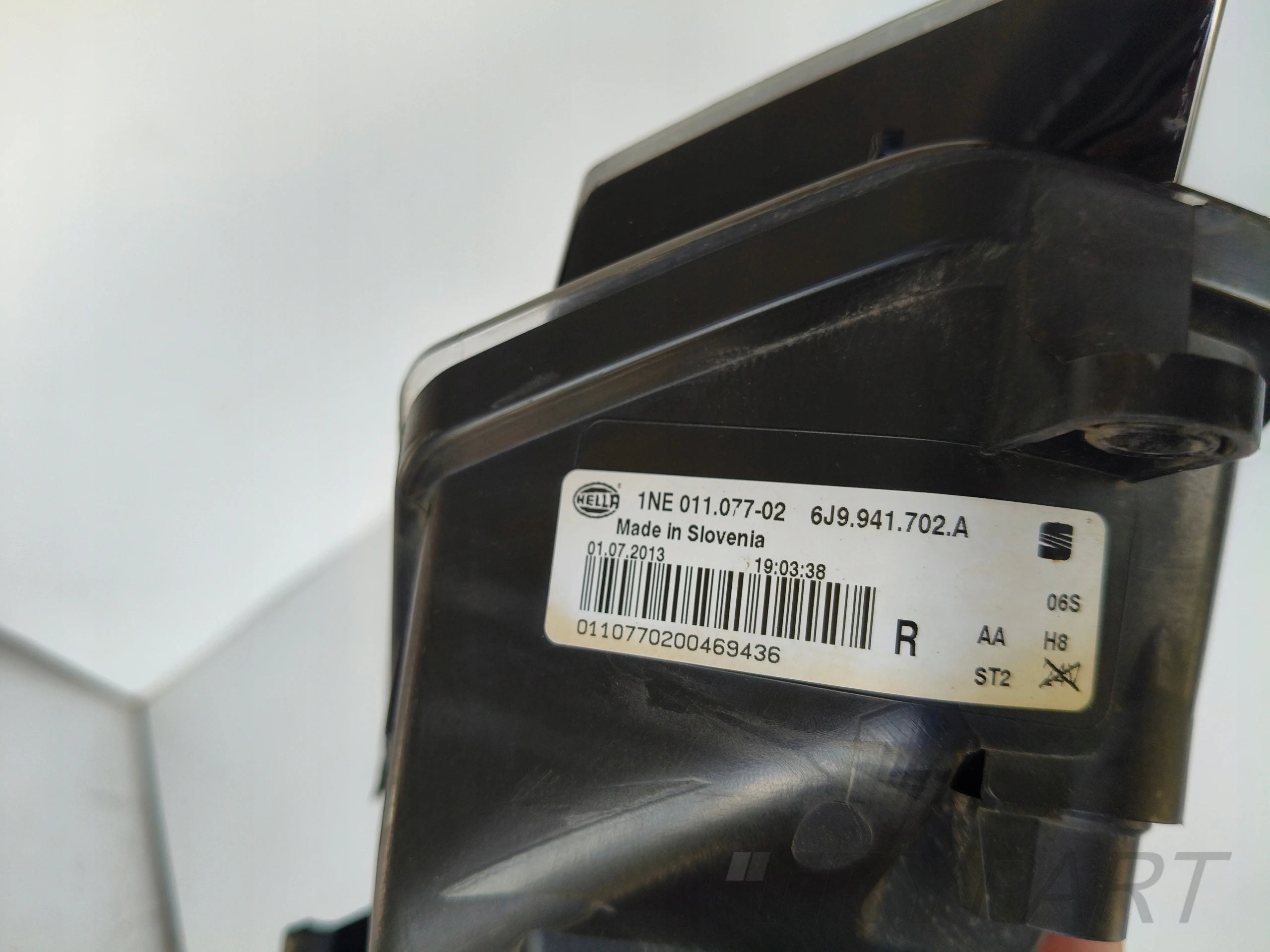RIGHT FOG LIGHT SEAT IBIZA 6J 6J0 12- LIFT