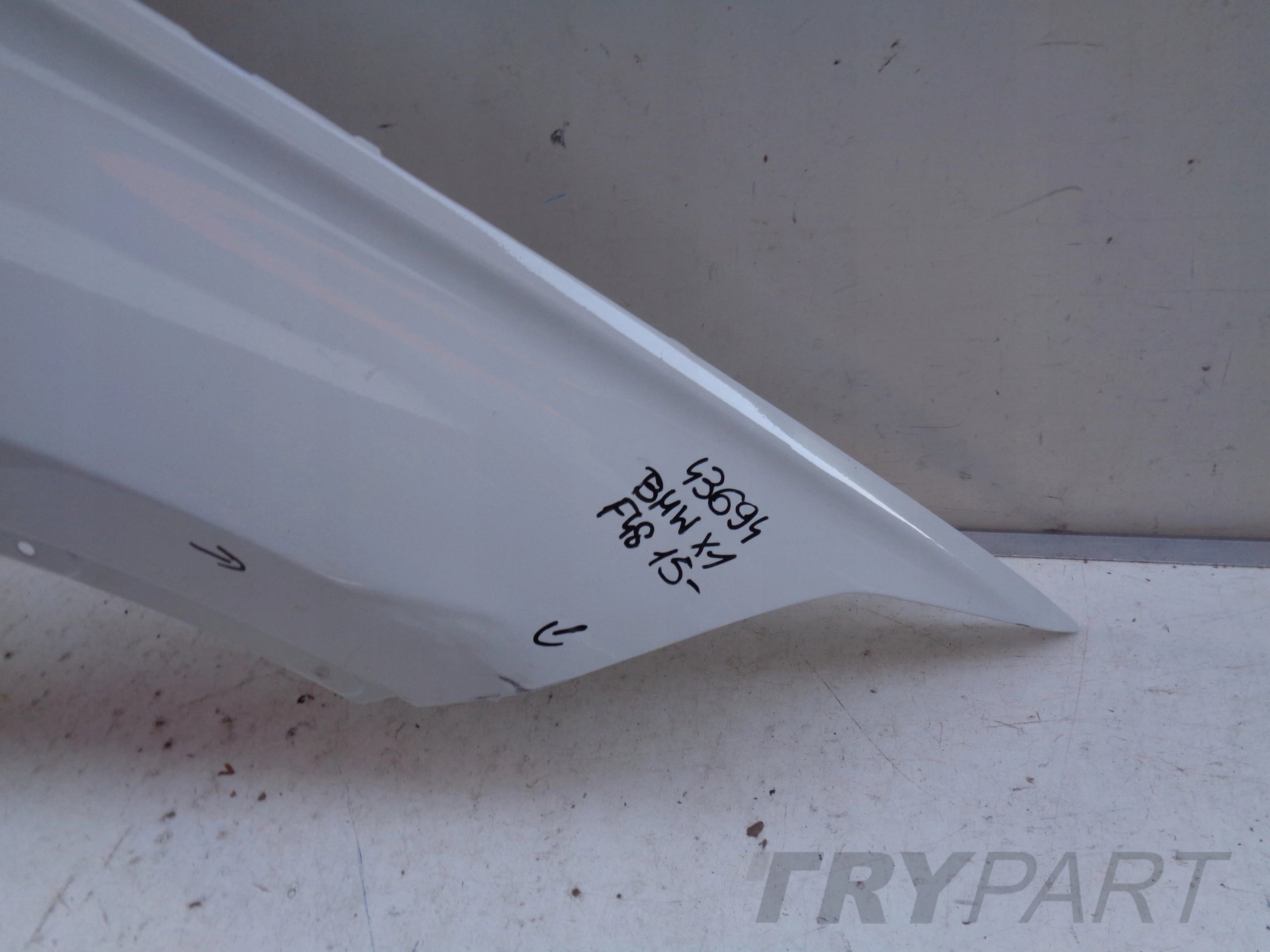 RIGHT FRONT FENDER BMW X1 F48 15- NO. 43694