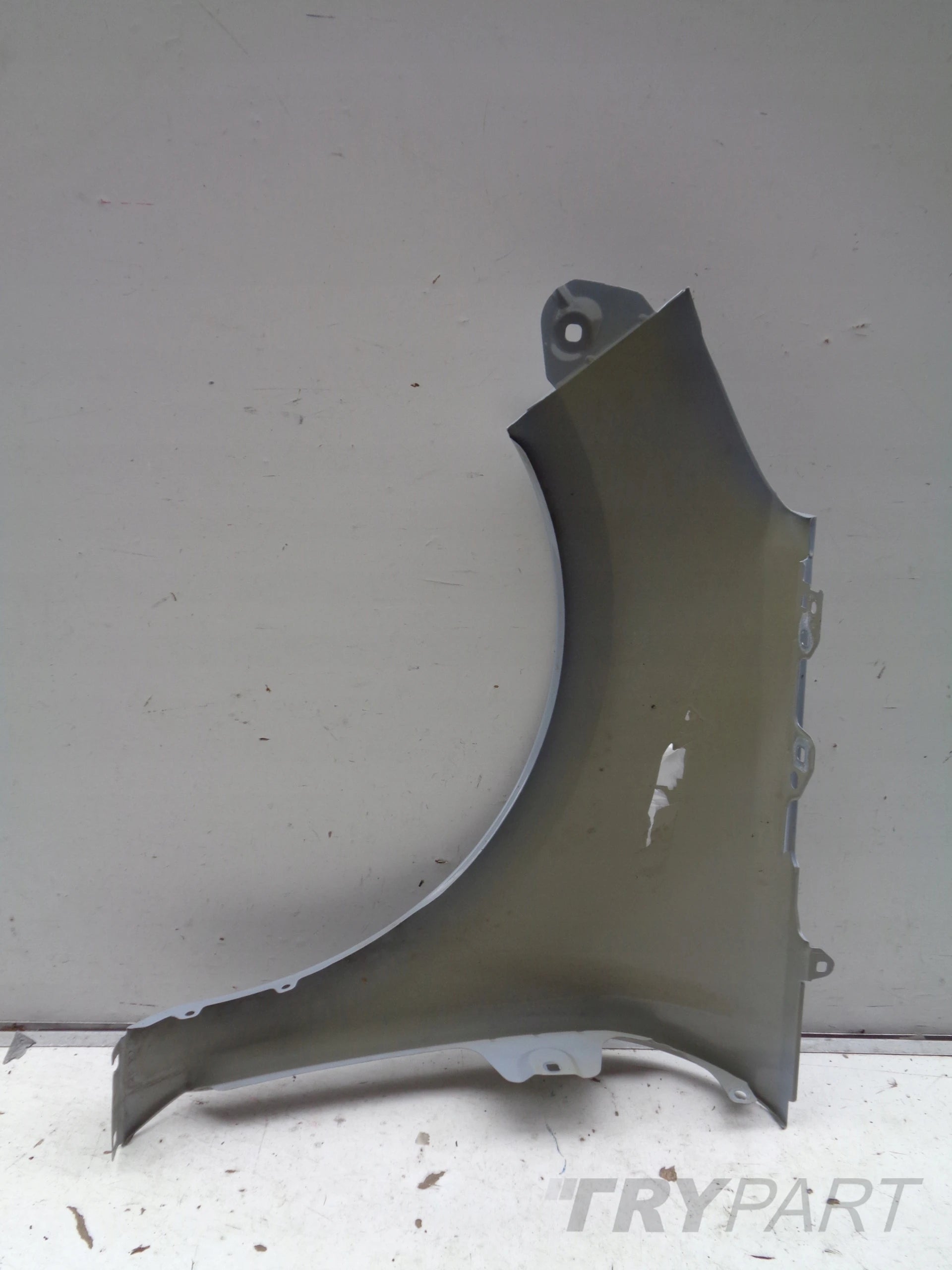 RIGHT FRONT FENDER FORD FIESTA MK8 2017- NR 46110