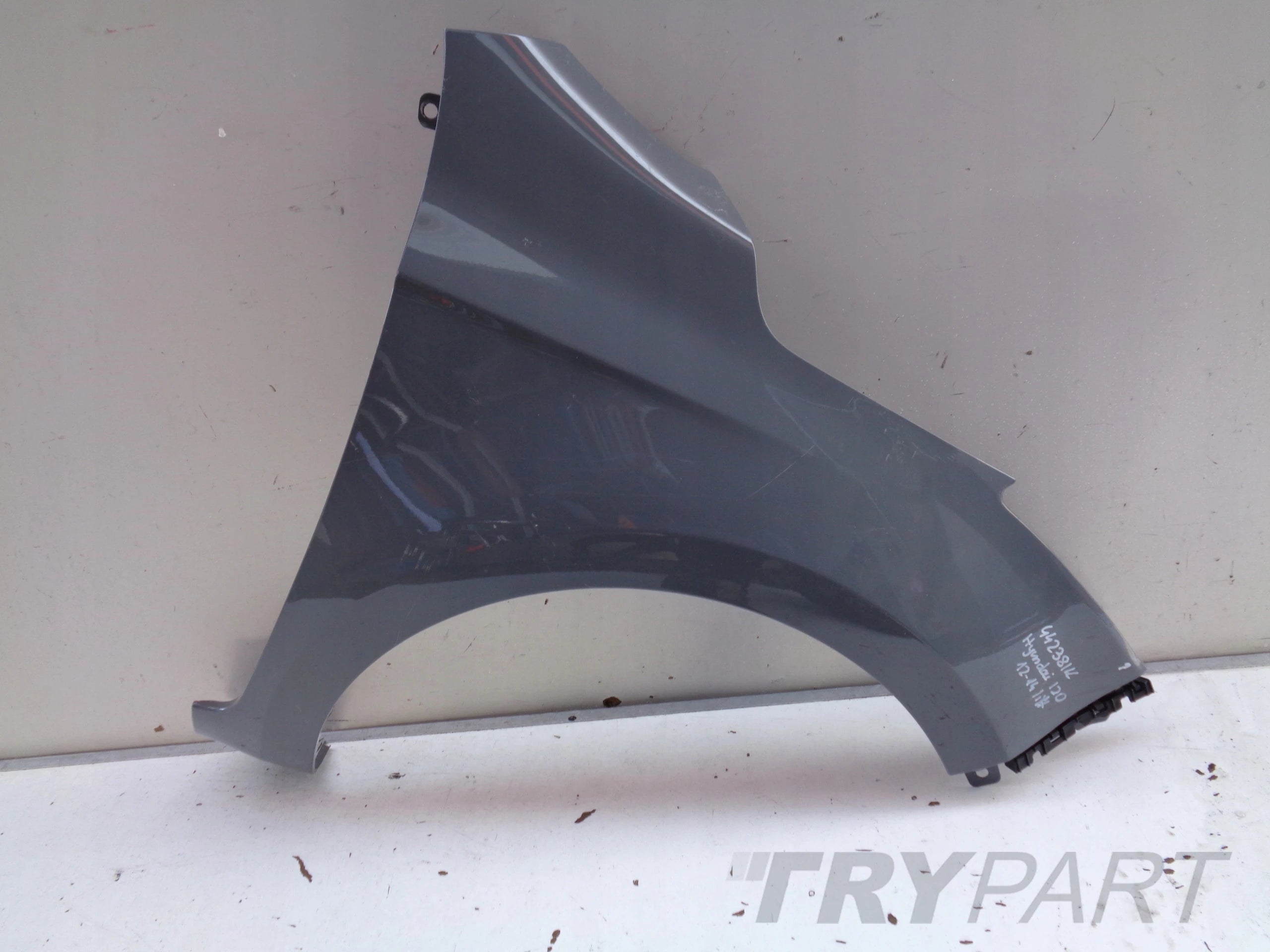RIGHT FRONT FENDER HYUNDAI I20 12-14 LIFT NO. 44238