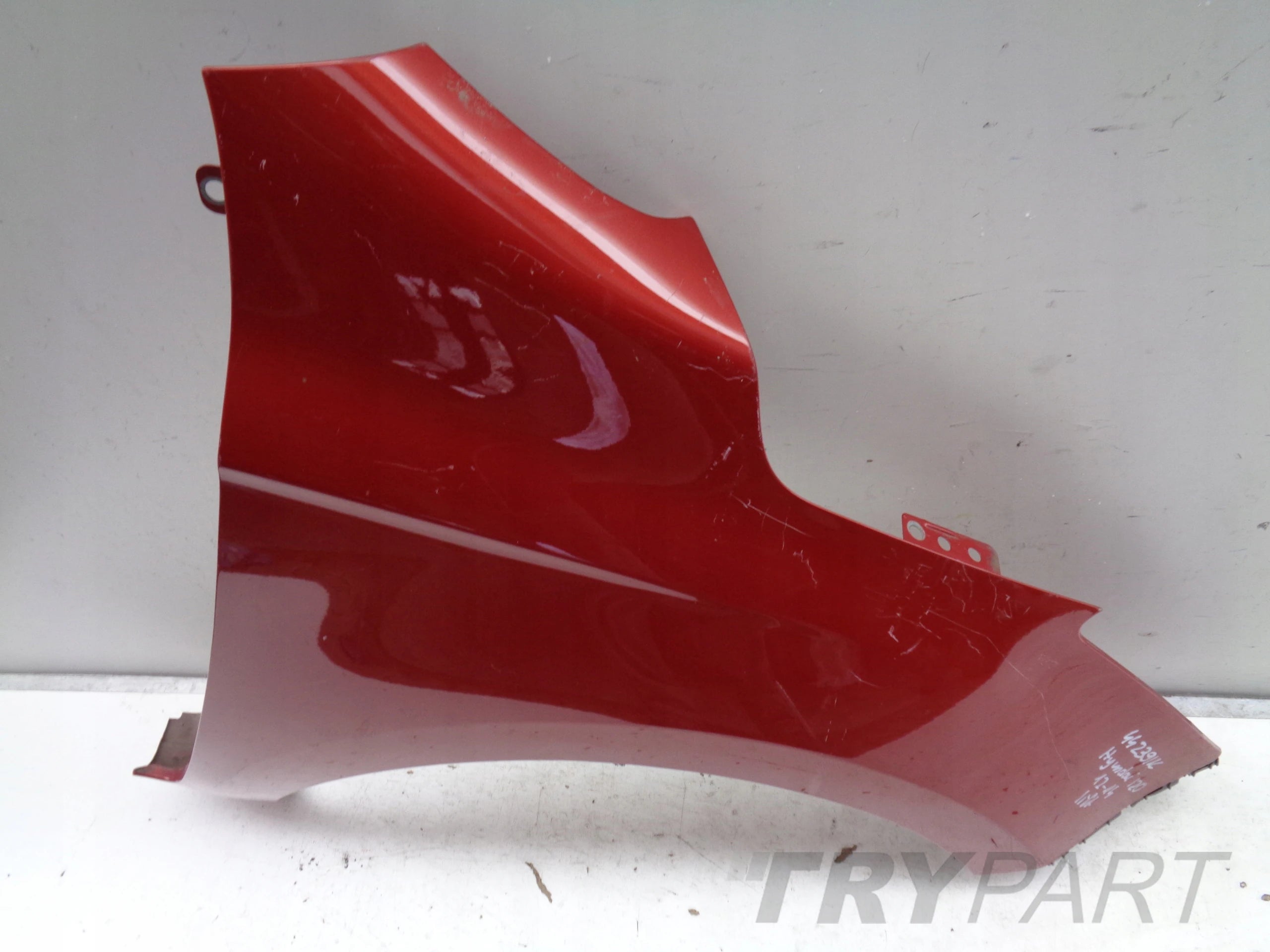RIGHT FRONT FENDER HYUNDAI I20 12-14 LIFT NO. 44239