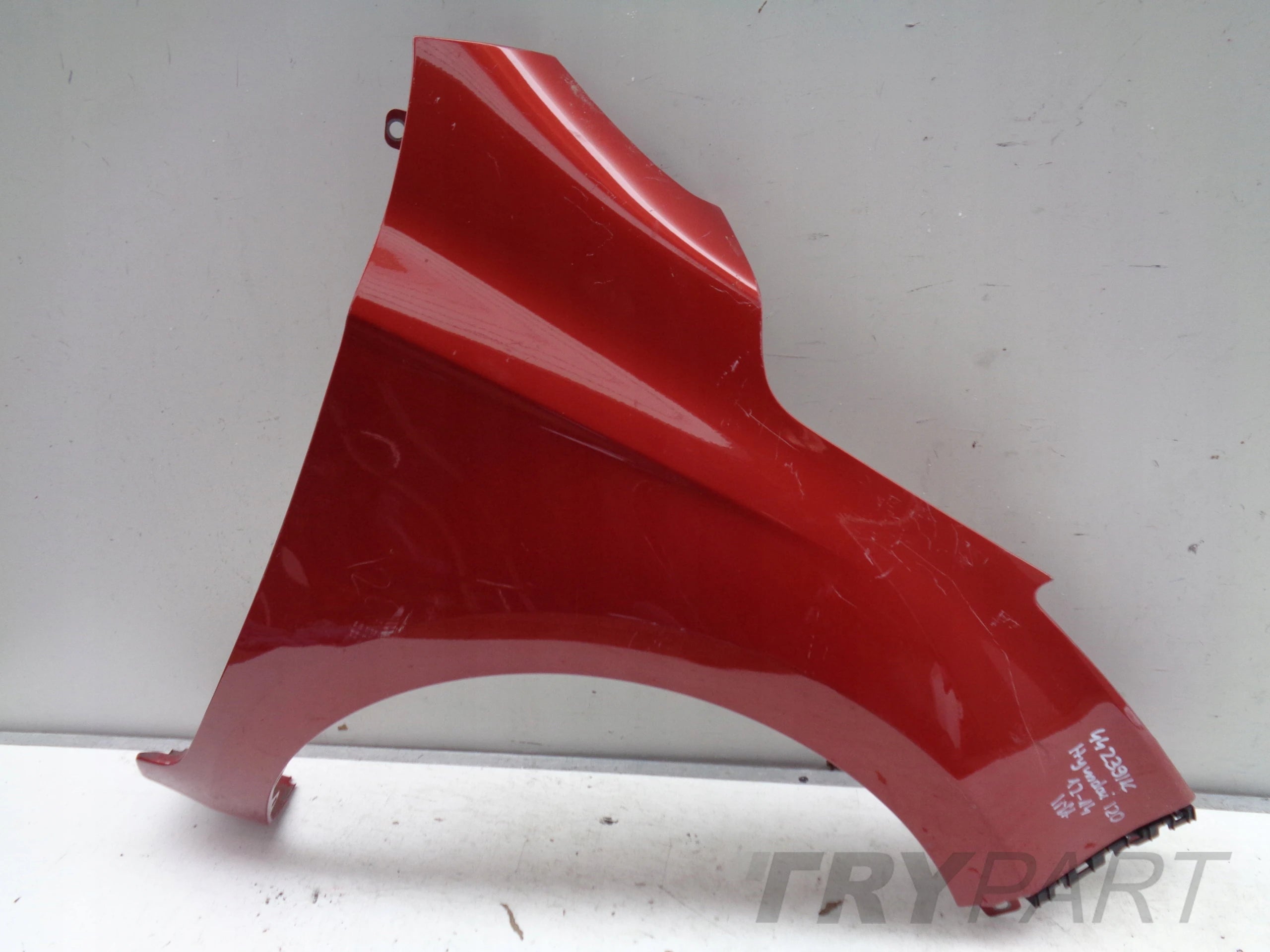 RIGHT FRONT FENDER HYUNDAI I20 12-14 LIFT NO. 44239
