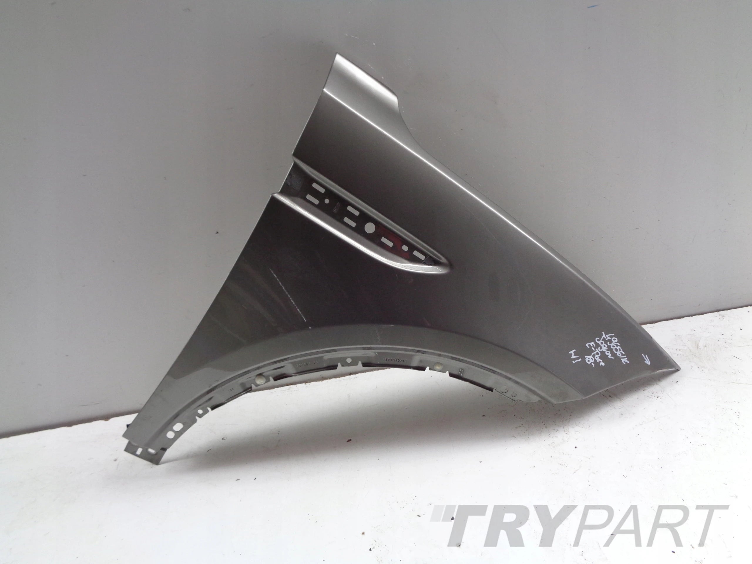 RIGHT FRONT FENDER JAGUAR E-PACE 18- NO. 49656