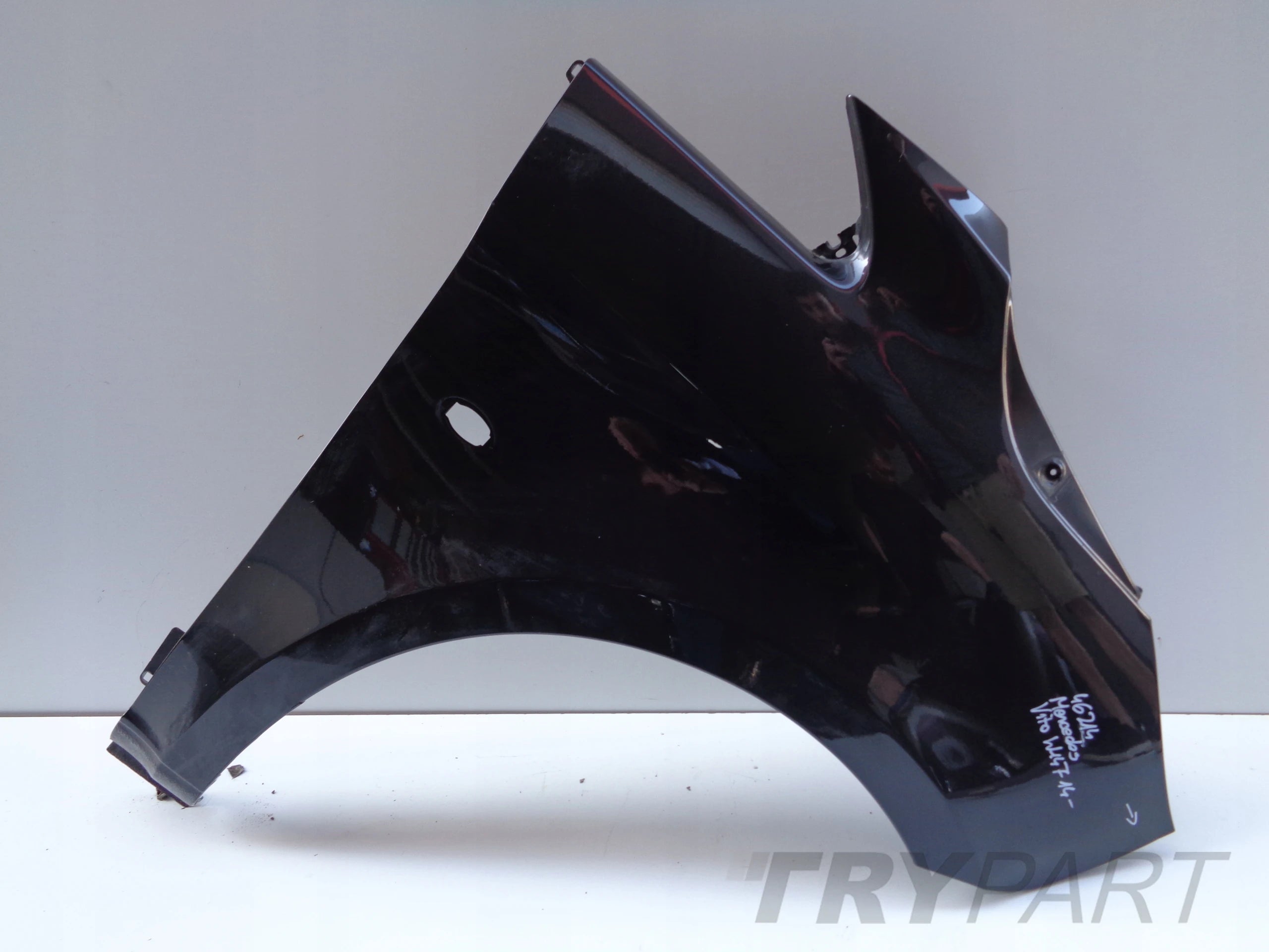 RIGHT FRONT FENDER MERCEDES VITO W447 14- NO. 46214