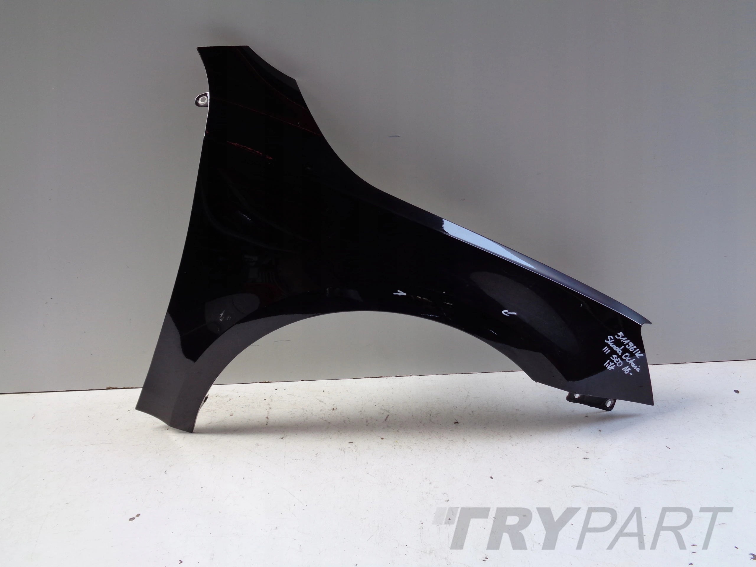 RIGHT FRONT FENDER SKODA OCTAVIA III 3 5E 5E0 16- FACELIFT NO. 51196