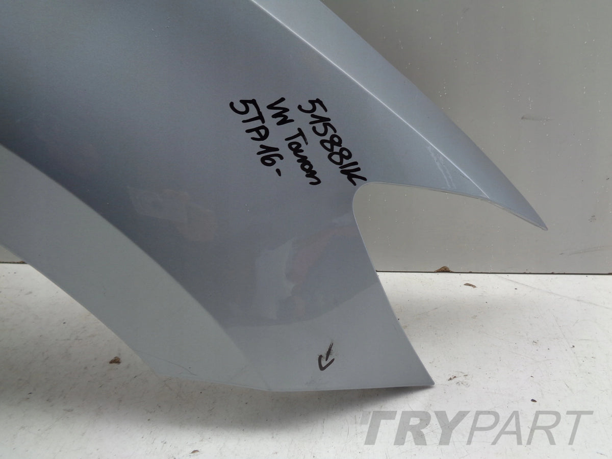 RIGHT FRONT FENDER VW TOURAN 5TA 16- NO. 51588