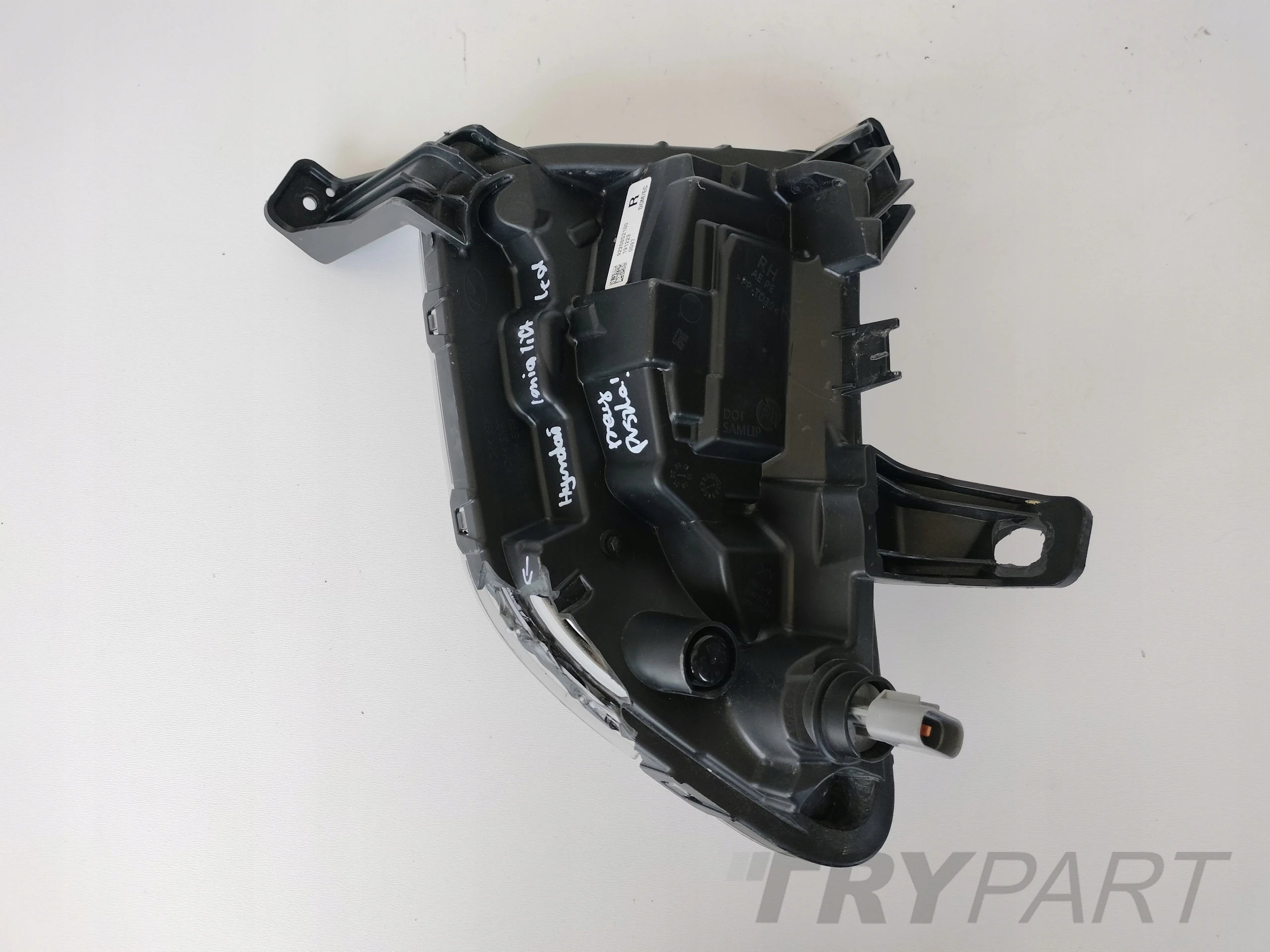 RIGHT HALOGEN HYUNDAI IONIQ LIFT LED