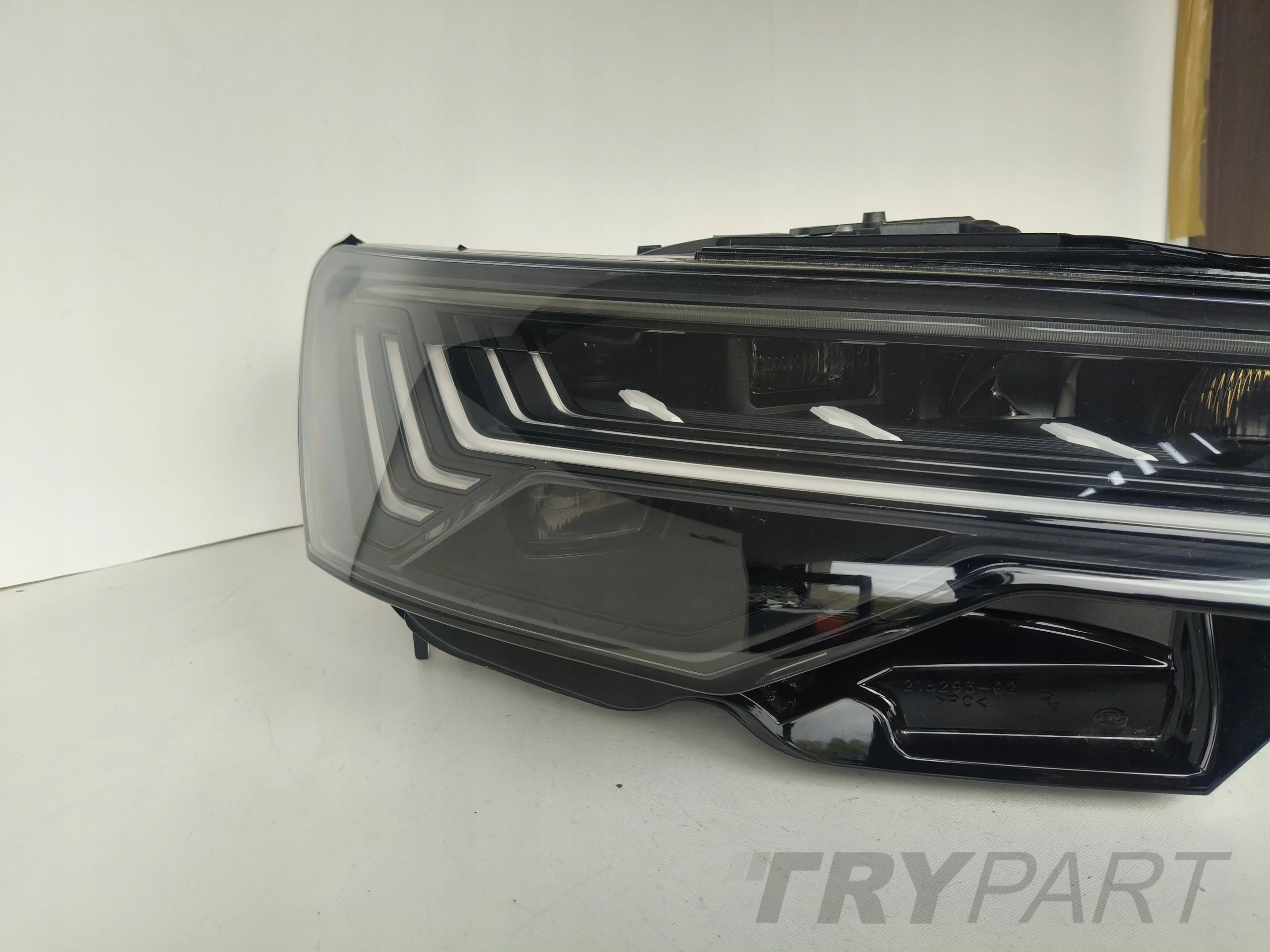 RIGHT HEADLIGHT AUDI A6 C8 4K 4K0 18- FULL LED MATRIX SHADOW BLACK