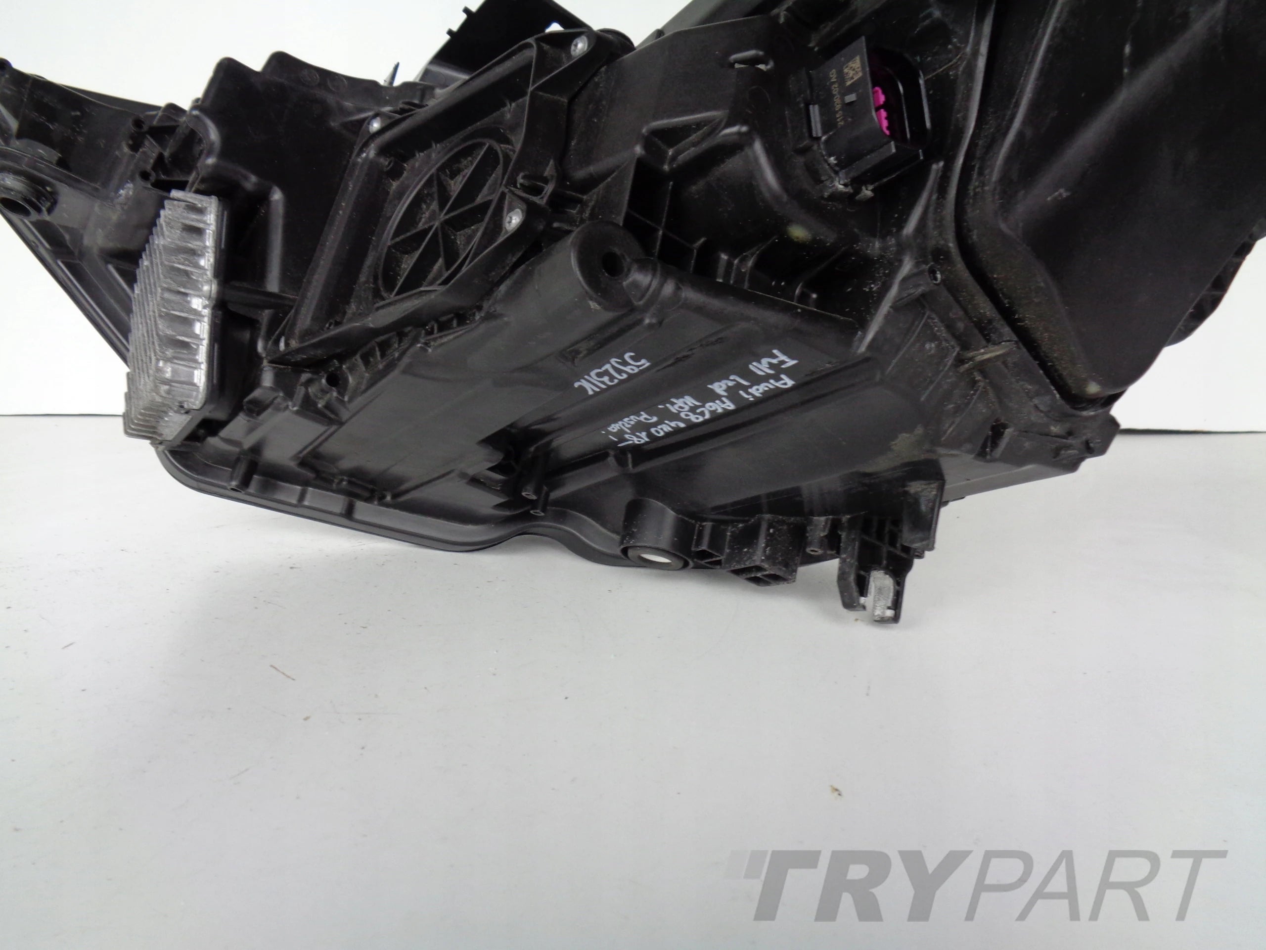 RIGHT HEADLIGHT AUDI A6 C8 4K 4K0 18- FULL LED