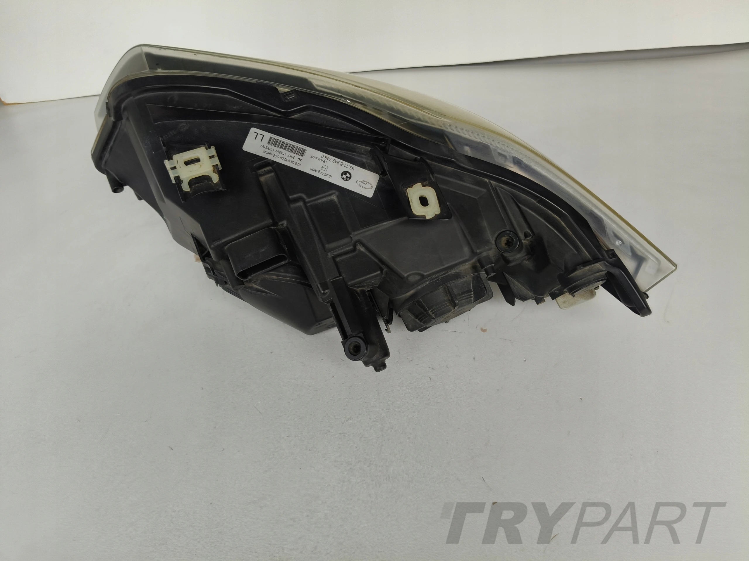 RIGHT HEADLIGHT BMW 3 E90 E91 04-08 ZKW