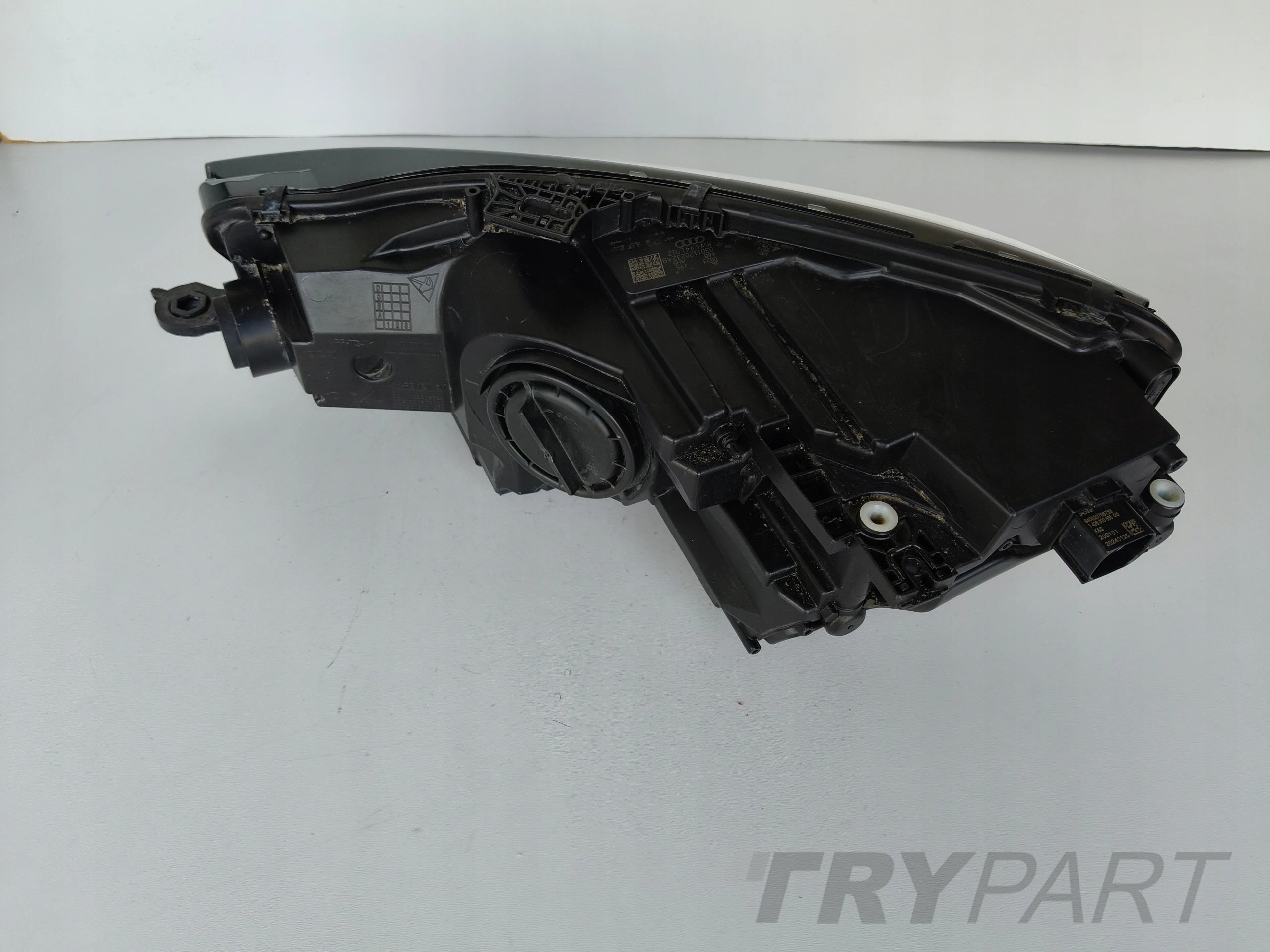RIGHT HEADLIGHT FOR AUDI A5 II 8W6 19- FACELIFT FULL LED