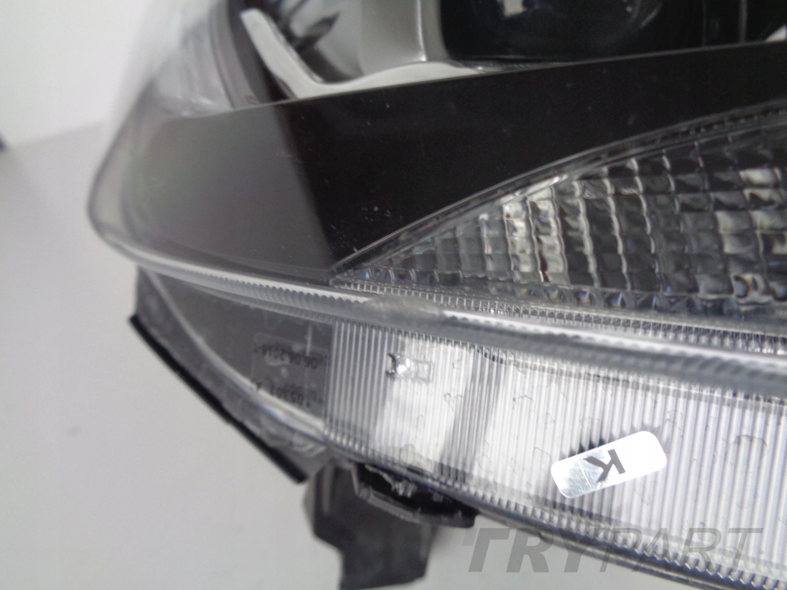 RIGHT HEADLIGHT FORD KUGA MK2 16- LIFT XENON LED ADAPTIVE DARK