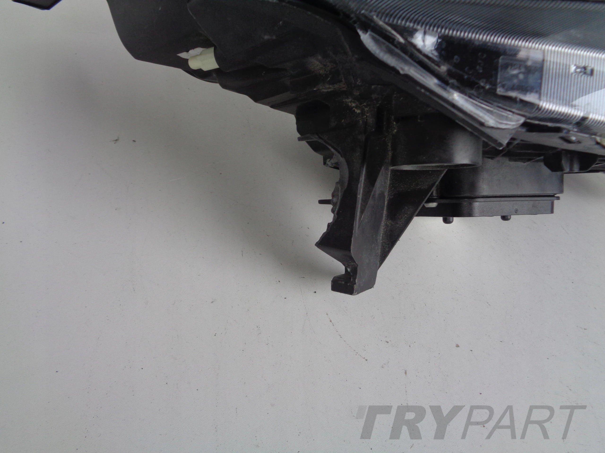 RIGHT HEADLIGHT FORD KUGA MK2 16- LIFT XENON LED ADAPTIVE DARK