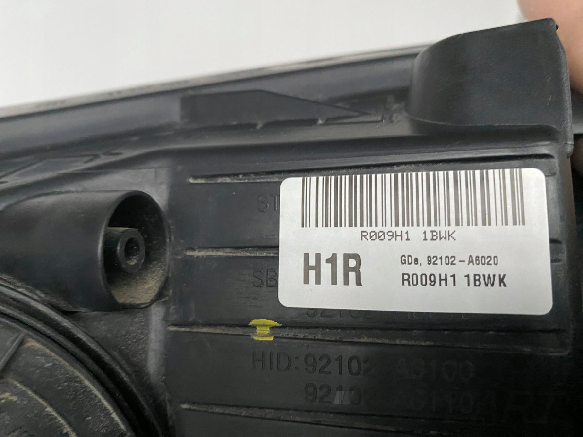 RIGHT HEADLIGHT HYUNDAI I30 II 12-