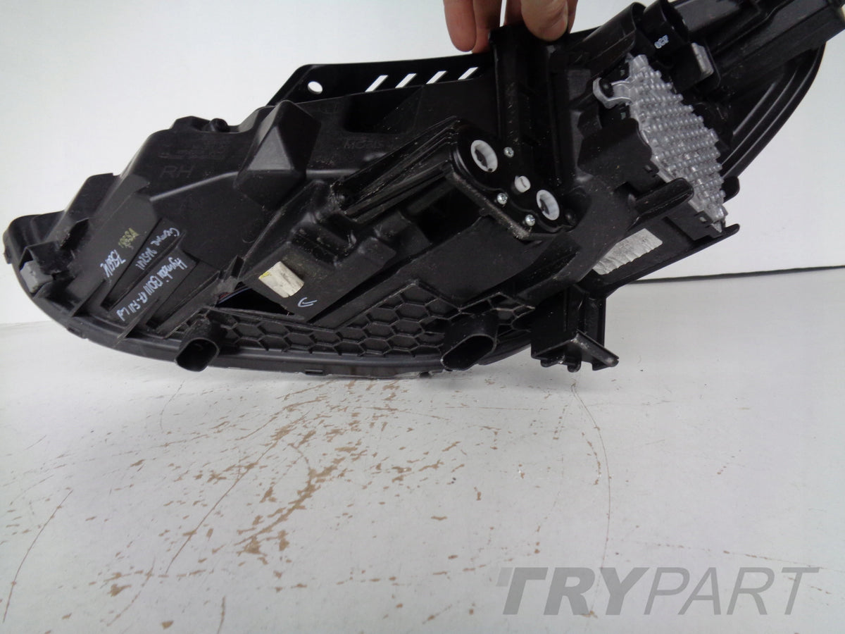 RIGHT HEADLIGHT HYUNDAI I30 III 17- FULL LED BLACK