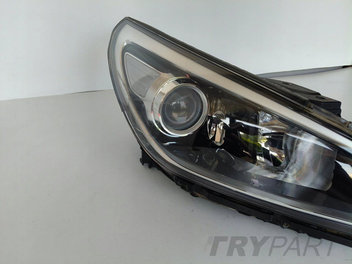 RIGHT HEADLIGHT HYUNDAI I30 III 17- WITH CORNERING LIGHTS