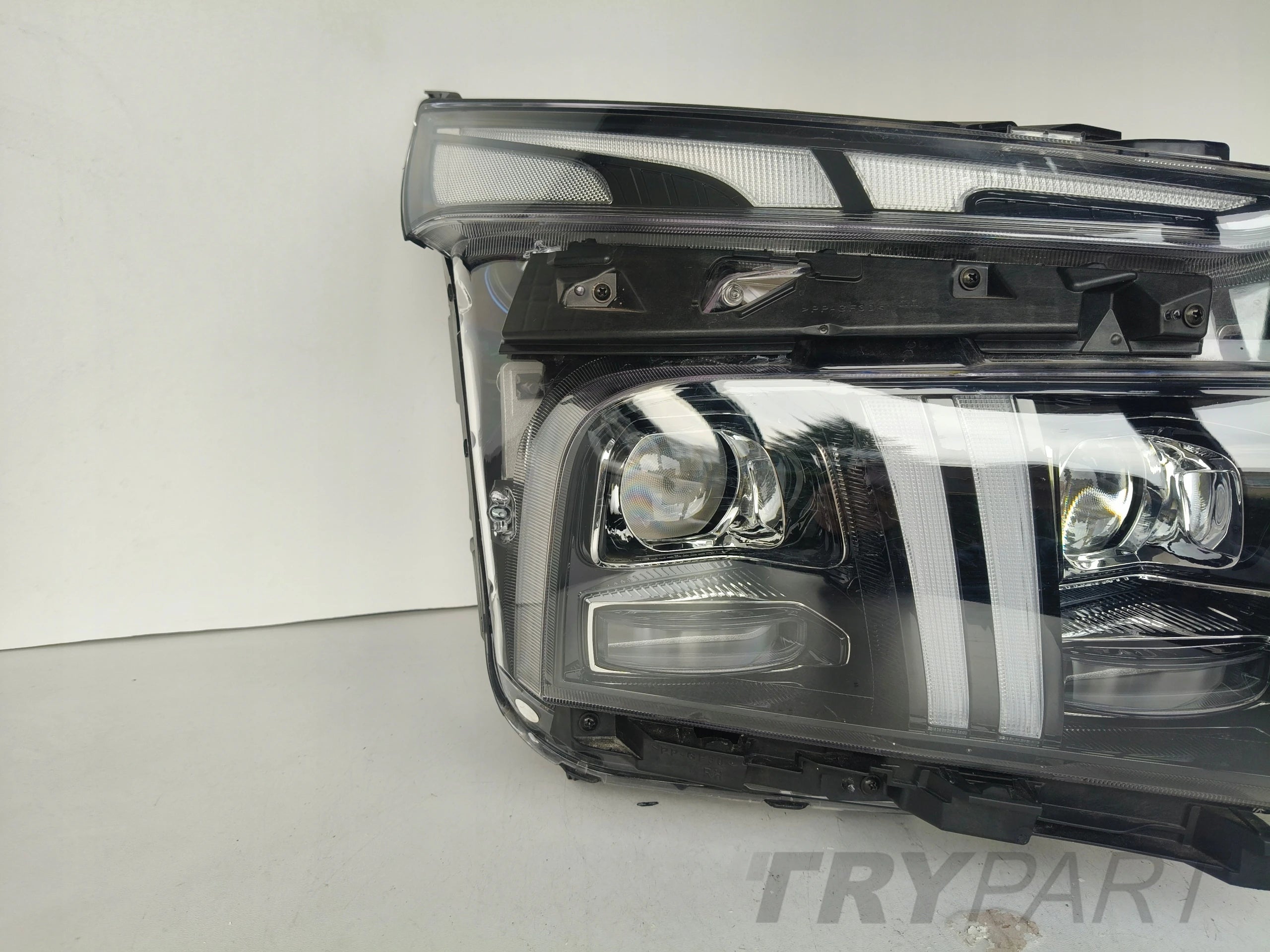 RIGHT HEADLIGHT HYUNDAI SANTA FE IV 21- LIFT FULL LED