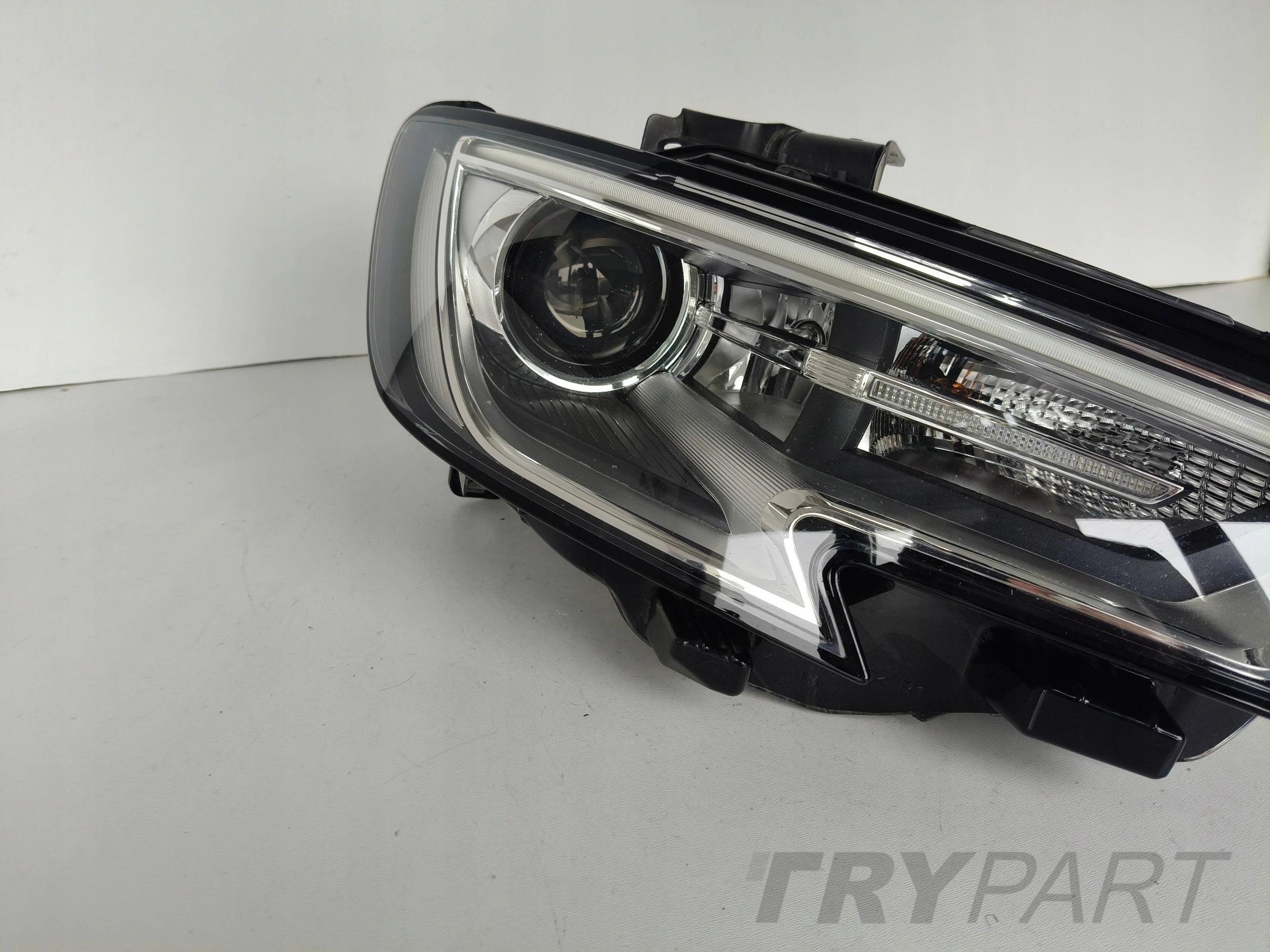 RIGHT HEADLIGHT LAMP AUDI A3 8V 8V0 16- FACELIFT XENON LED
