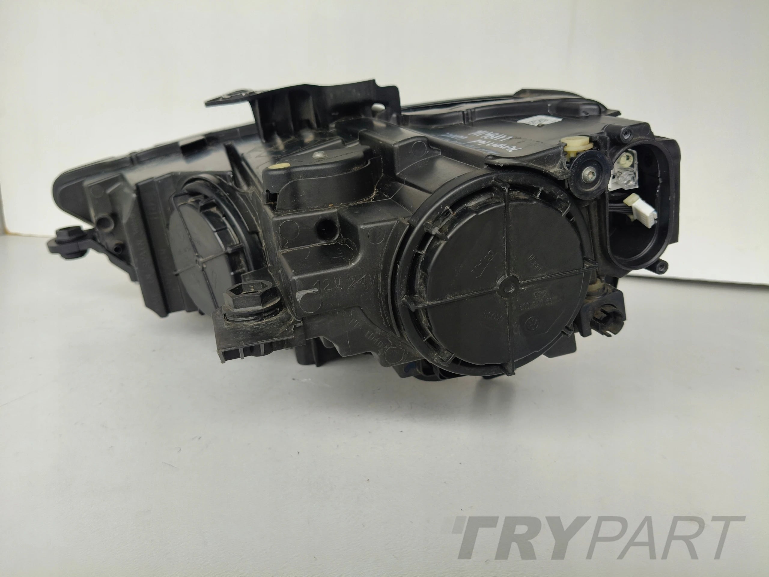 RIGHT HEADLIGHT LAMP AUDI A3 8V 8V0 16- FACELIFT XENON LED