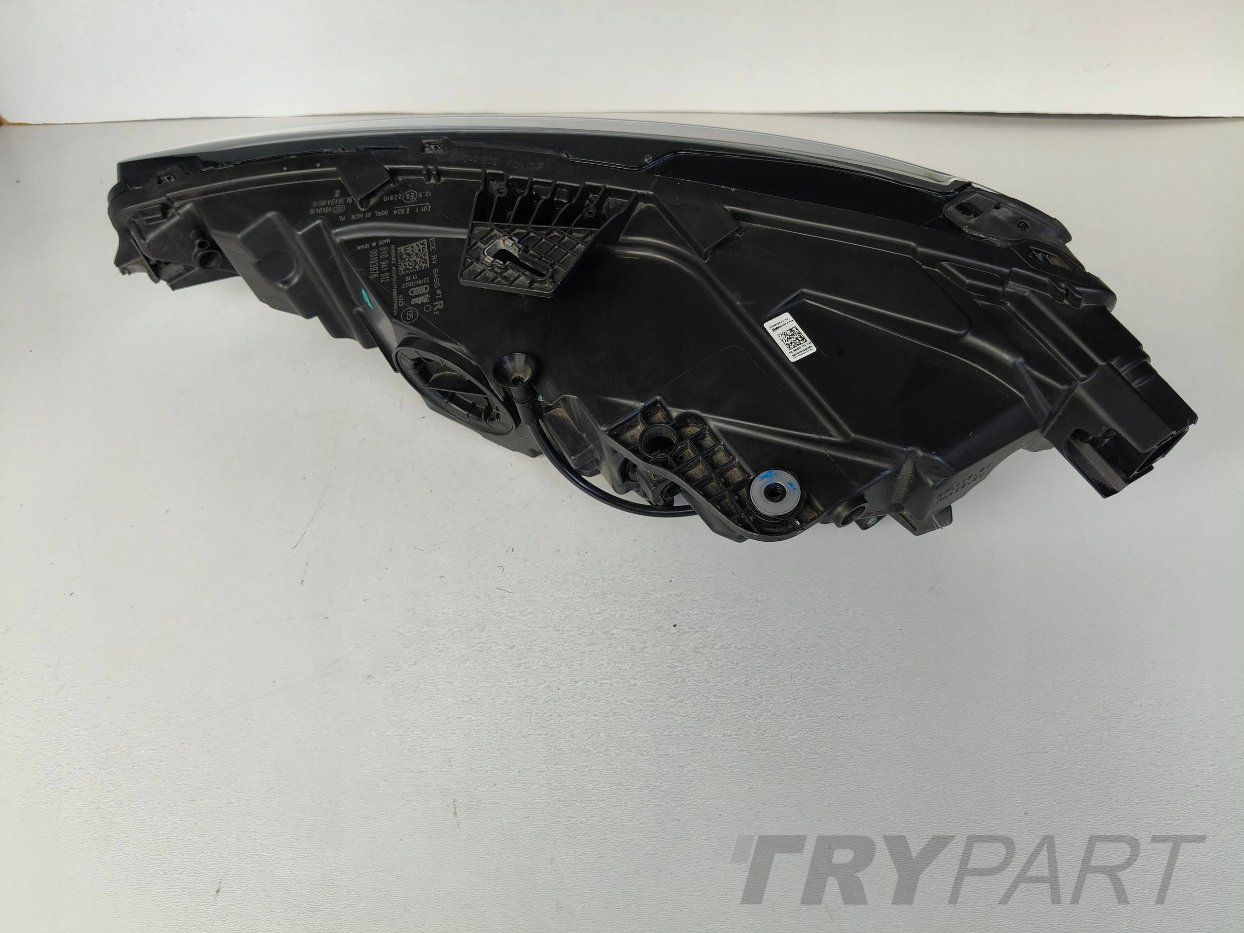 RIGHT HEADLIGHT LAMP AUDI A3 8Y 8Y0 20- FULL LED