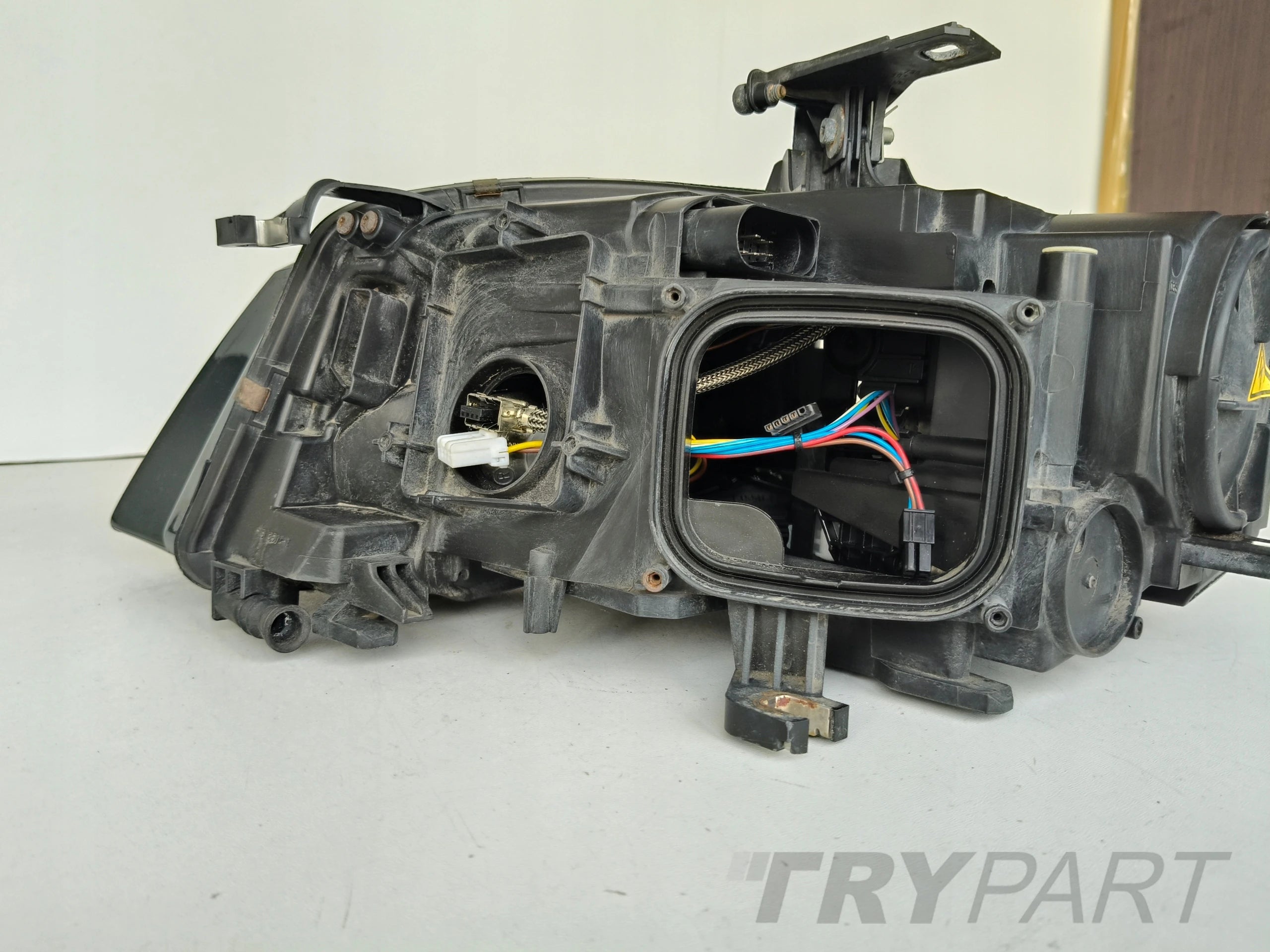 RIGHT HEADLIGHT LAMP AUDI A4 B8 8K 07- XENON LED NON-ADAPTIVE