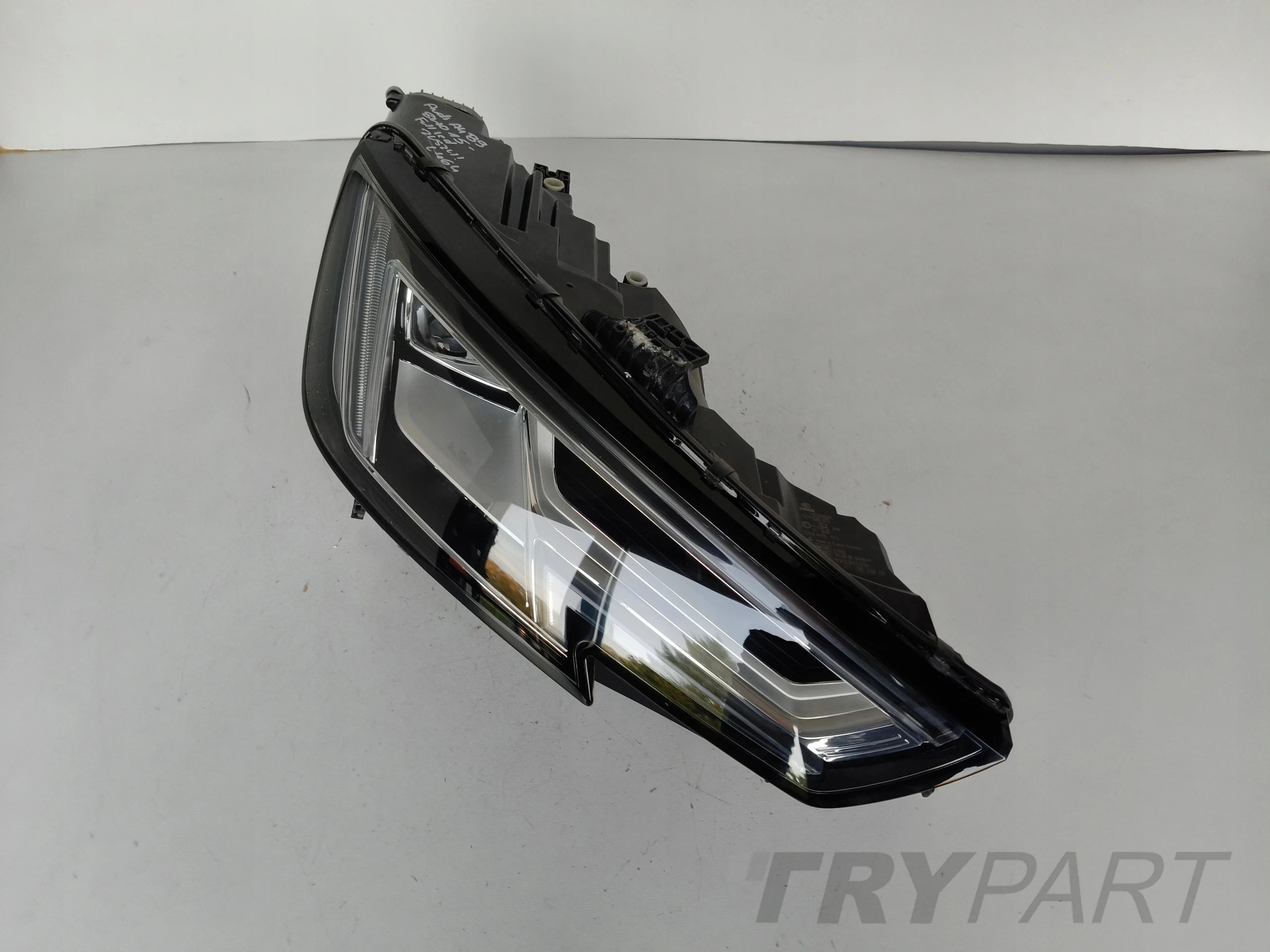 RIGHT HEADLIGHT LAMP AUDI A4 B9 8W 8W0 15- FULL LED