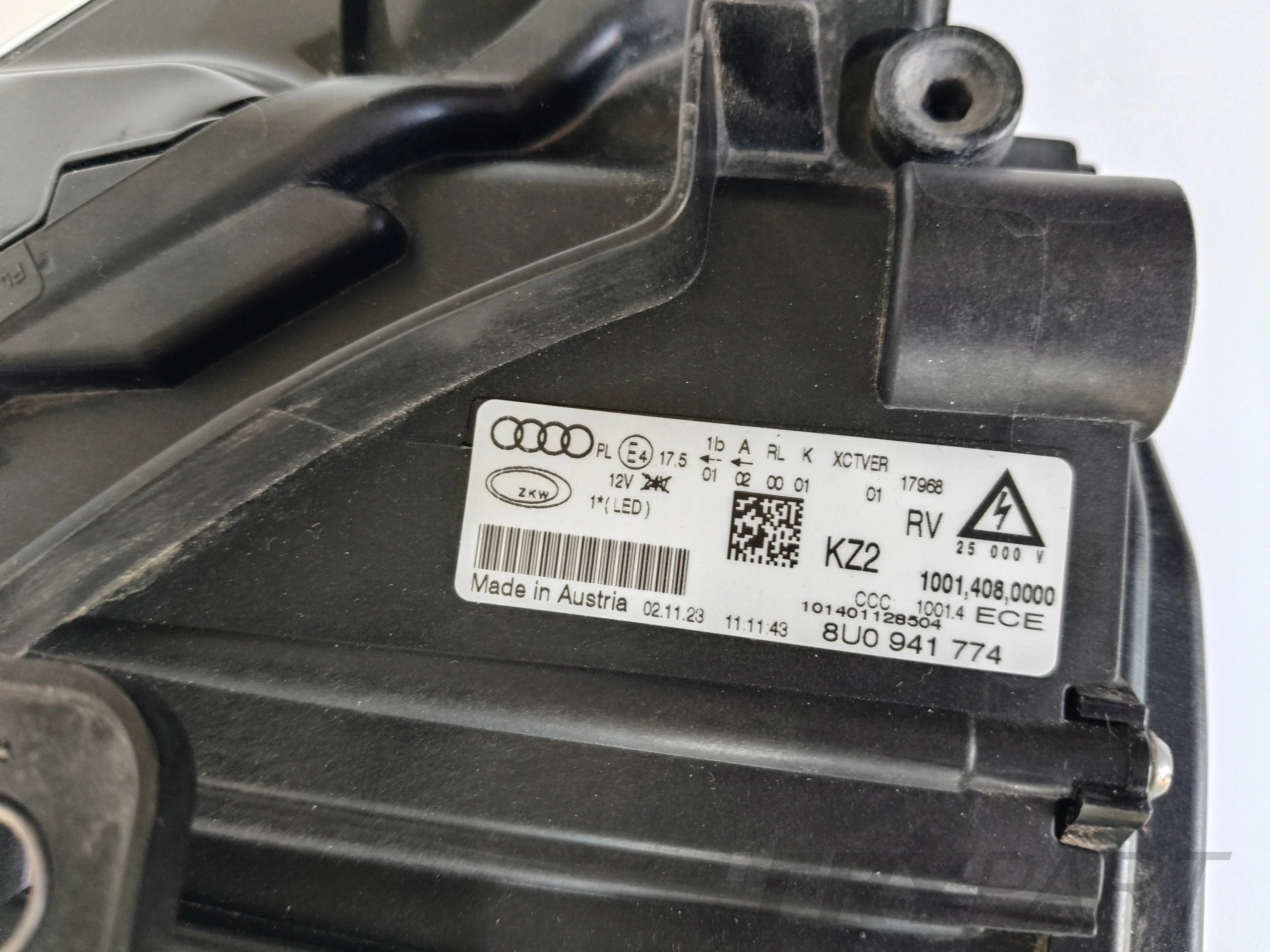 RIGHT HEADLIGHT LAMP AUDI Q3 8U 8U0 14- LIFT FULL LED