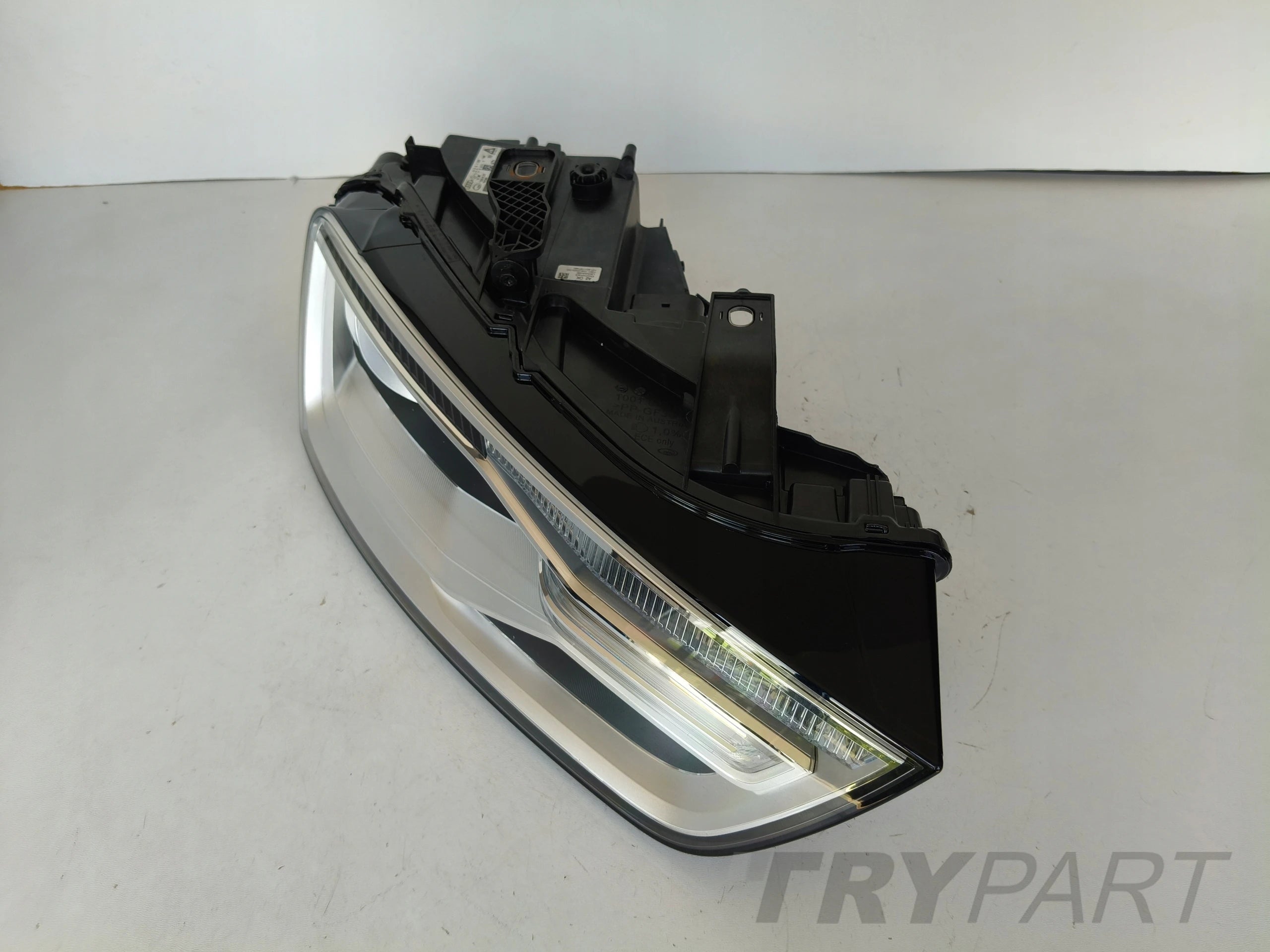 RIGHT HEADLIGHT LAMP AUDI Q3 8U 8U0 14- LIFT XENON LED
