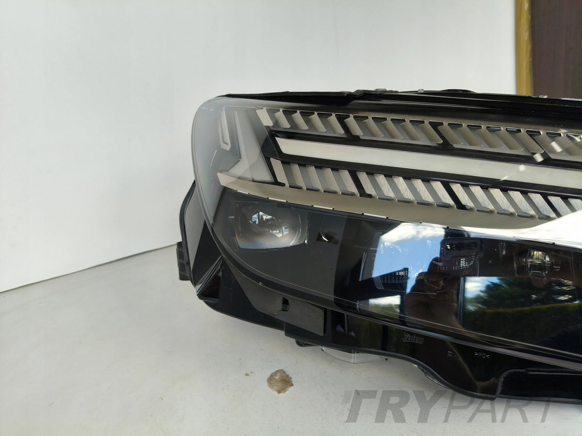 RIGHT HEADLIGHT LAMP AUDI Q4 89A FULL LED MATRIX