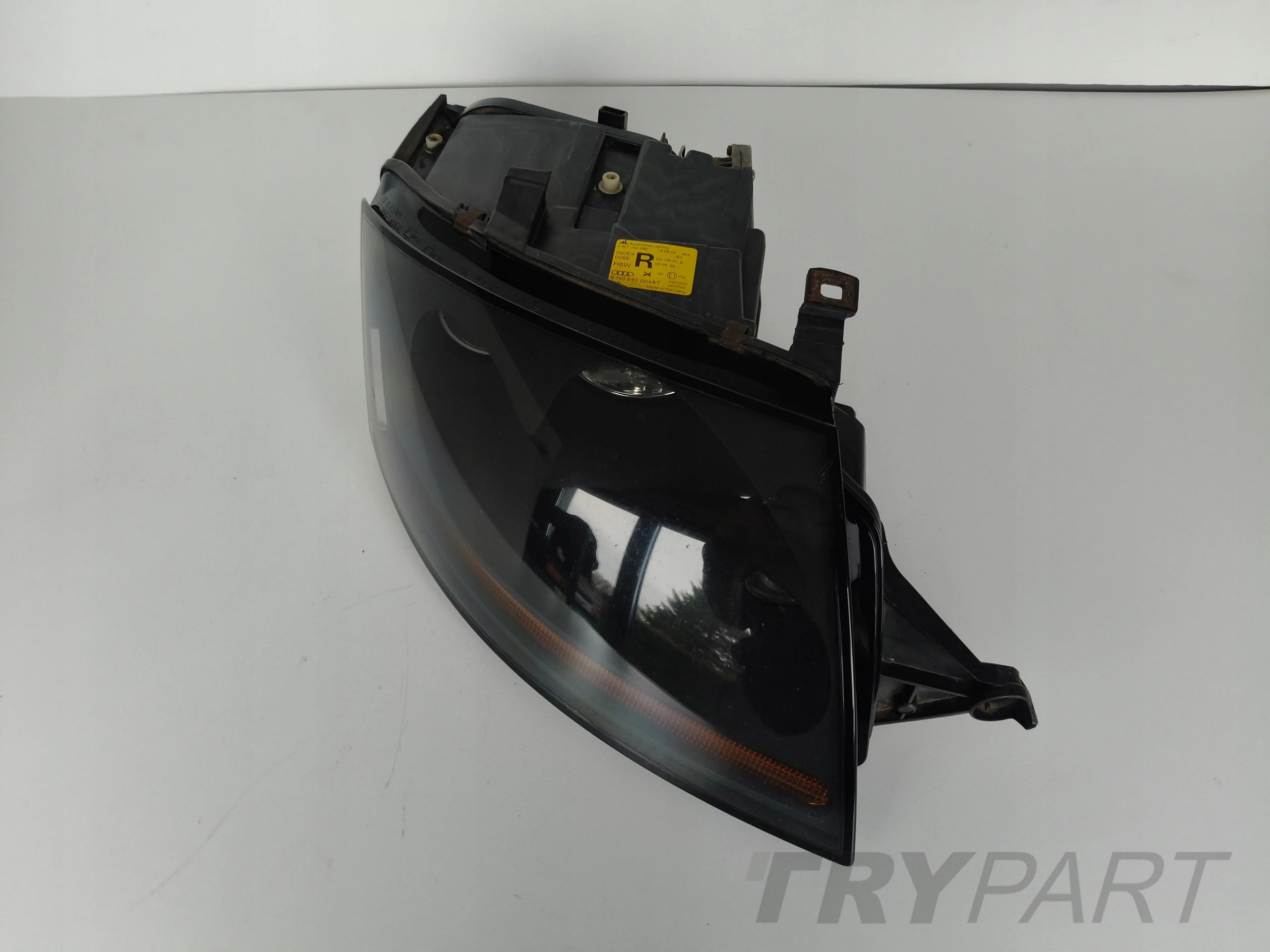 RIGHT HEADLIGHT LAMP AUDI TT 8N 8N0 98- XENON