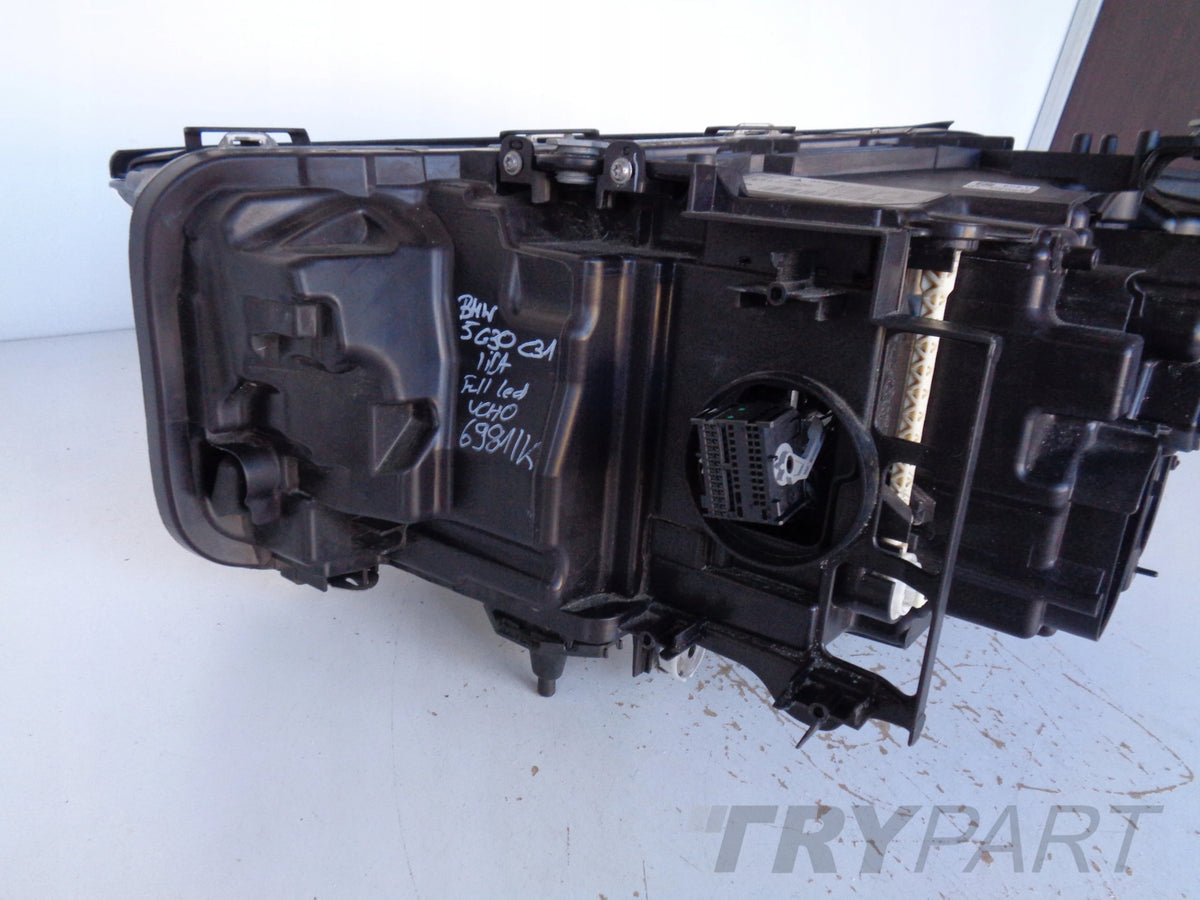 RIGHT HEADLIGHT LAMP BMW 5 G30 G31 LCI FULL LED