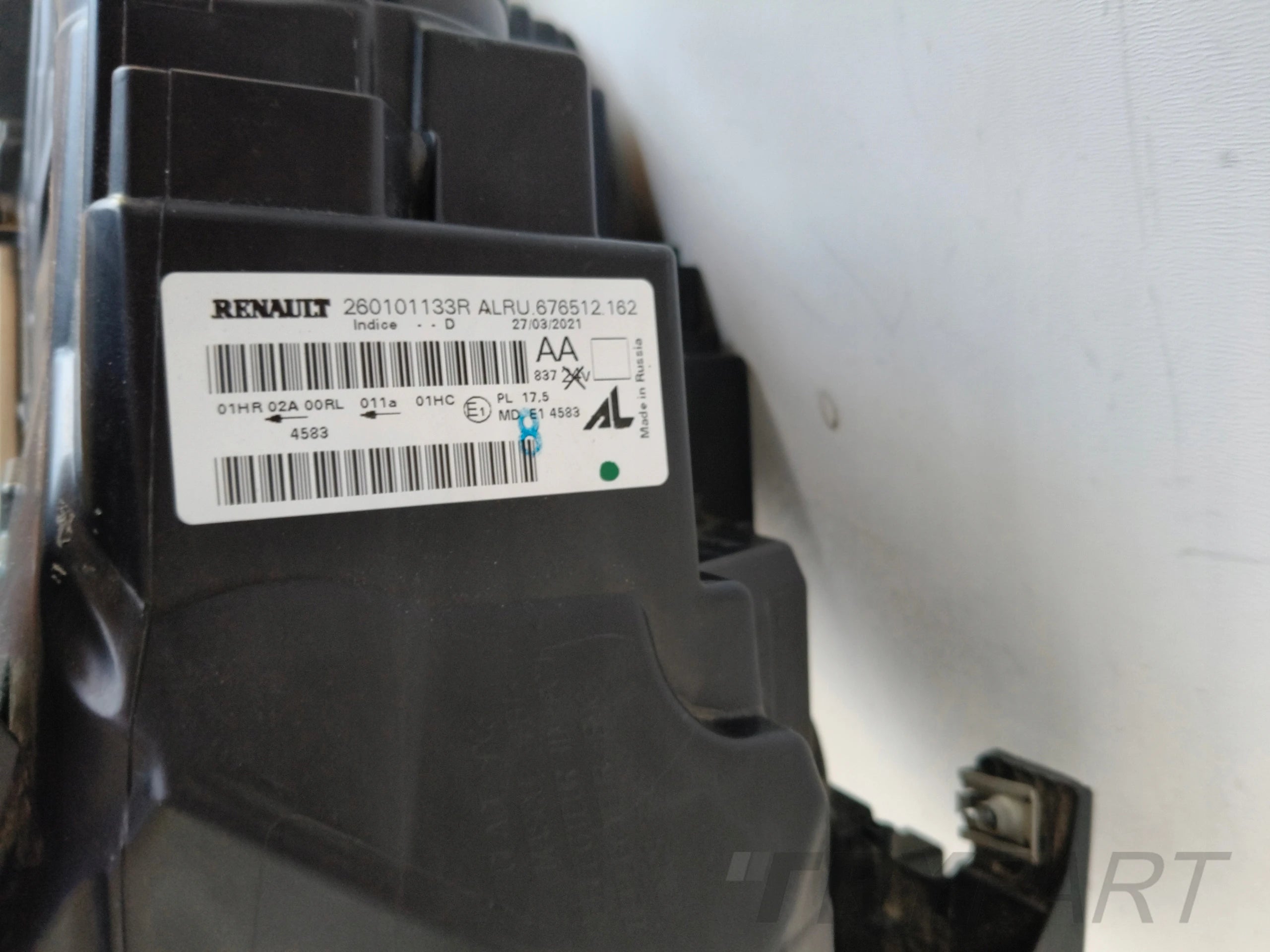 RIGHT HEADLIGHT LAMP DACIA DUSTER II 17- LED