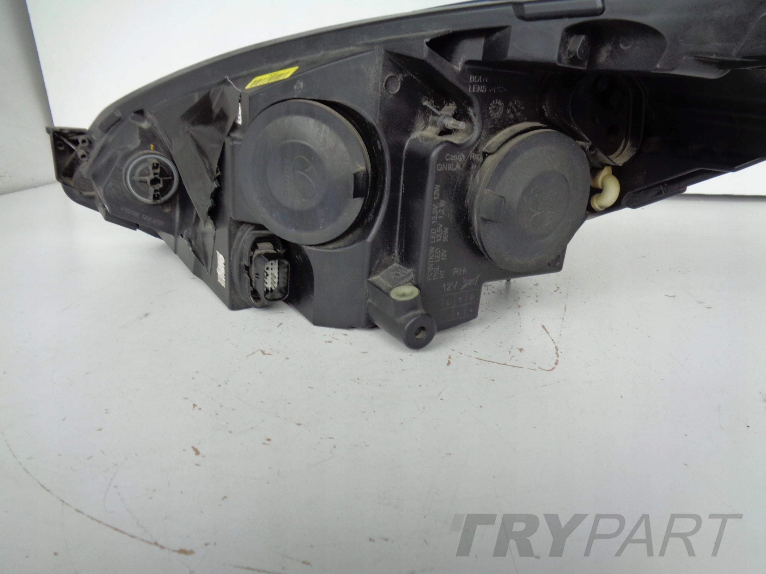 RIGHT HEADLIGHT LAMP FOR FORD FIESTA MK8 17-