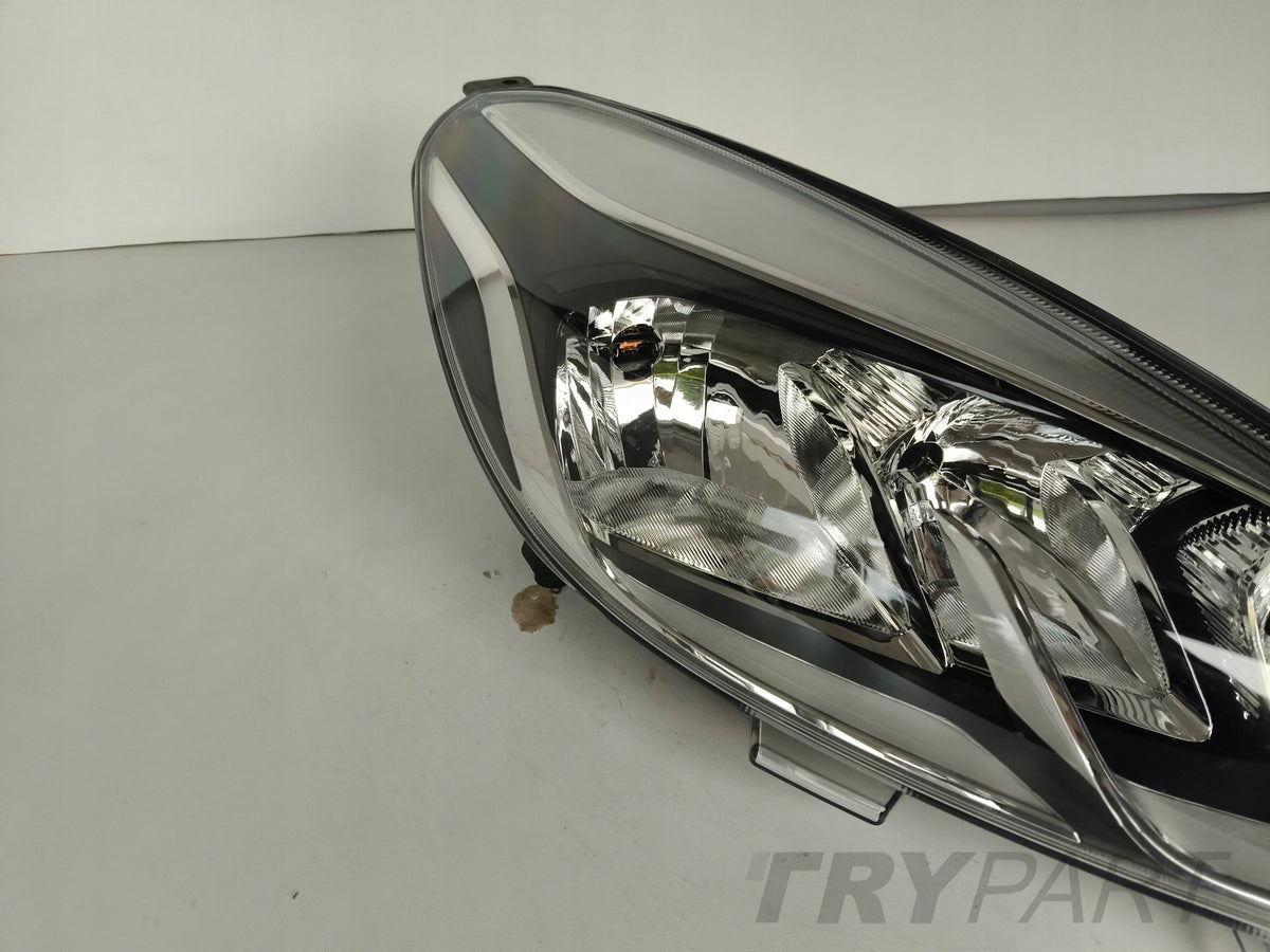 RIGHT HEADLIGHT LAMP FOR FORD FIESTA MK8 17-