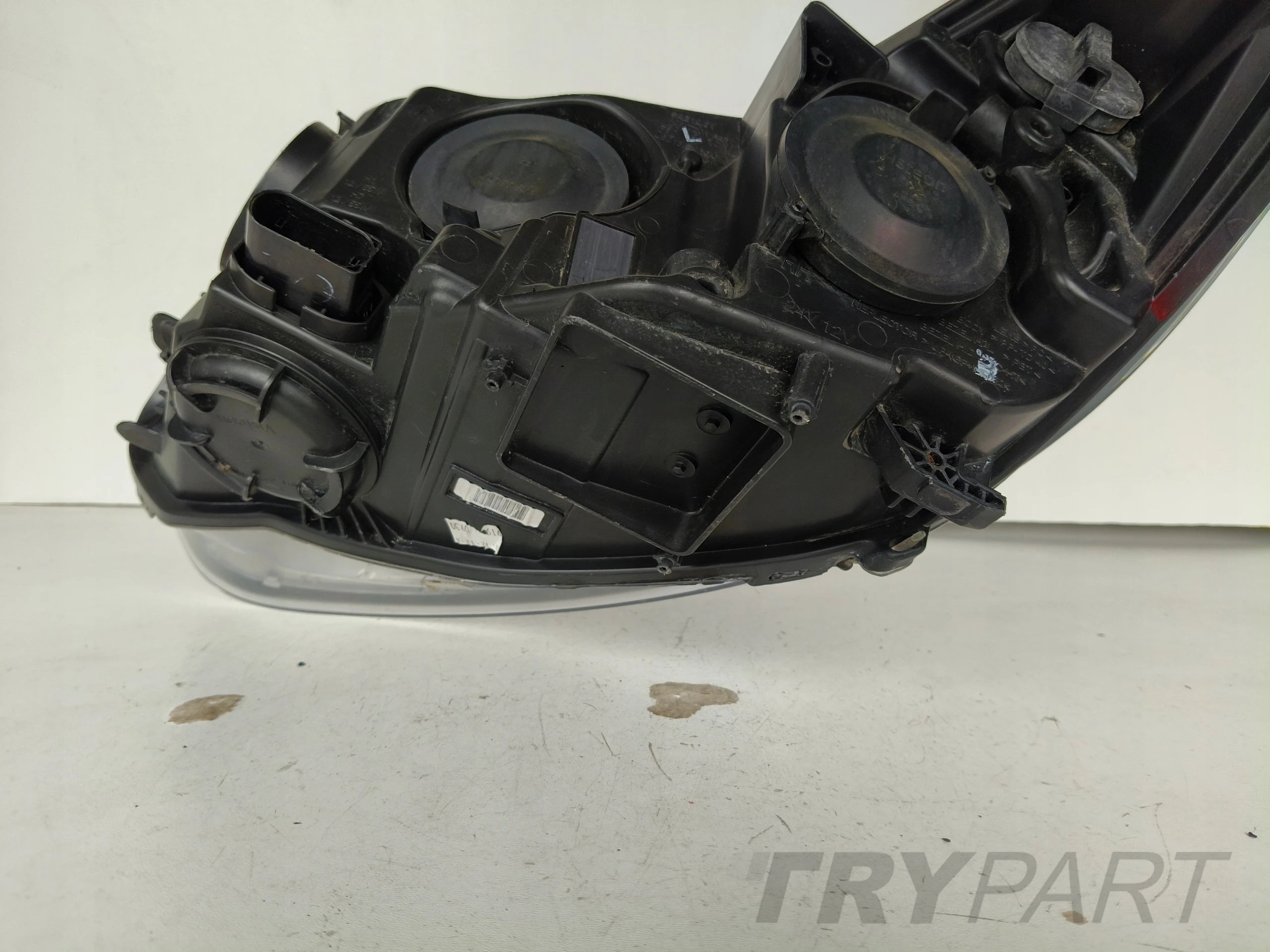 RIGHT HEADLIGHT LAMP FOR FORD FOCUS MK3 11-14 DARK