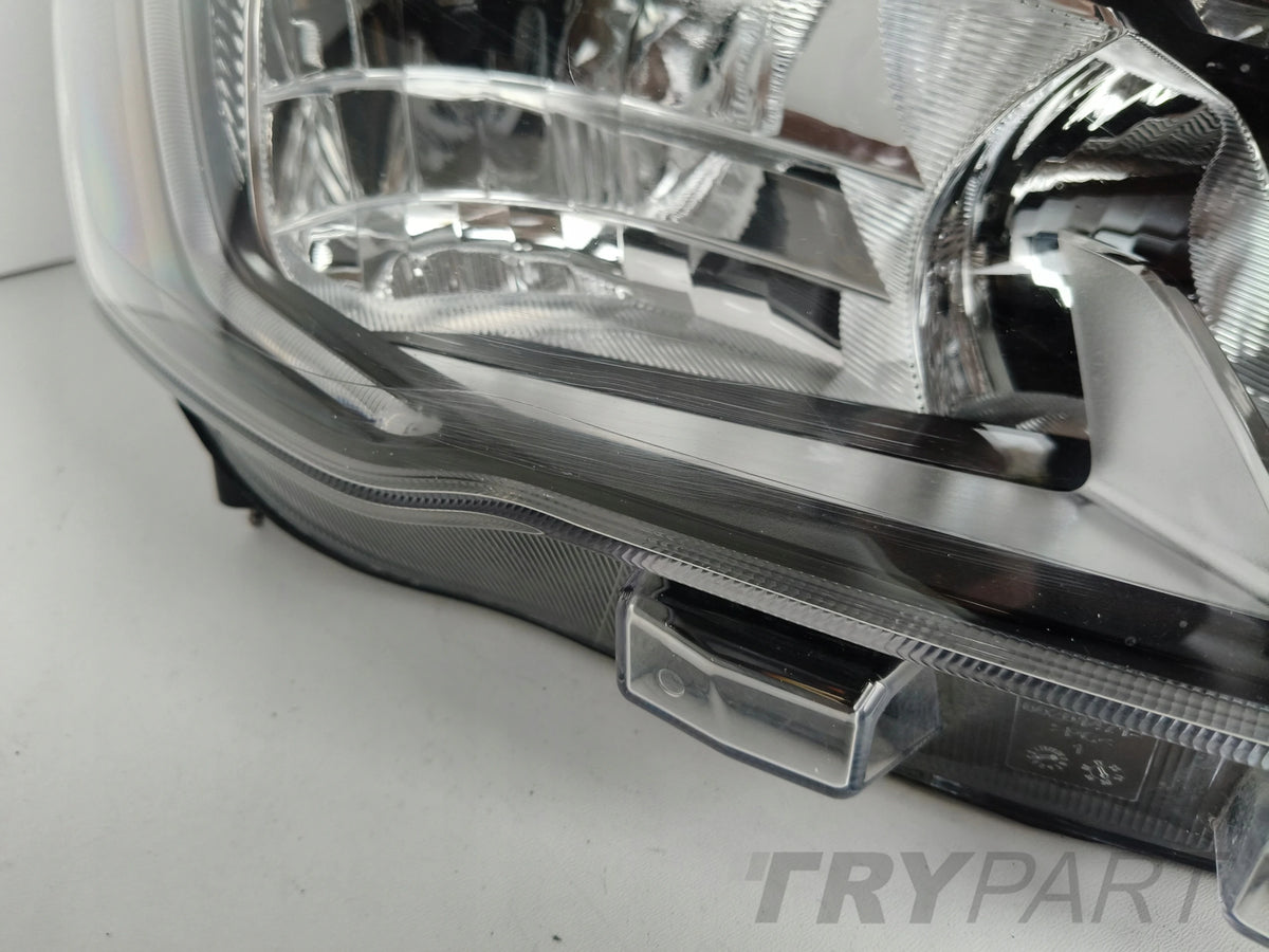 RIGHT HEADLIGHT LAMP FOR FORD FOCUS MK4 18- LED